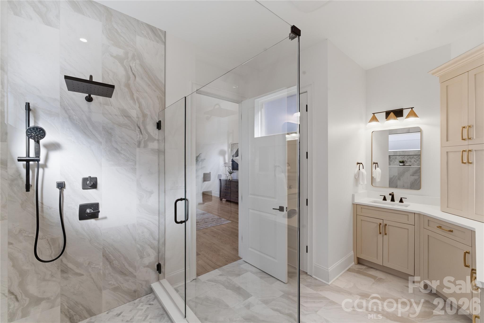 6405 Chimney Bluff Road — Lancaster