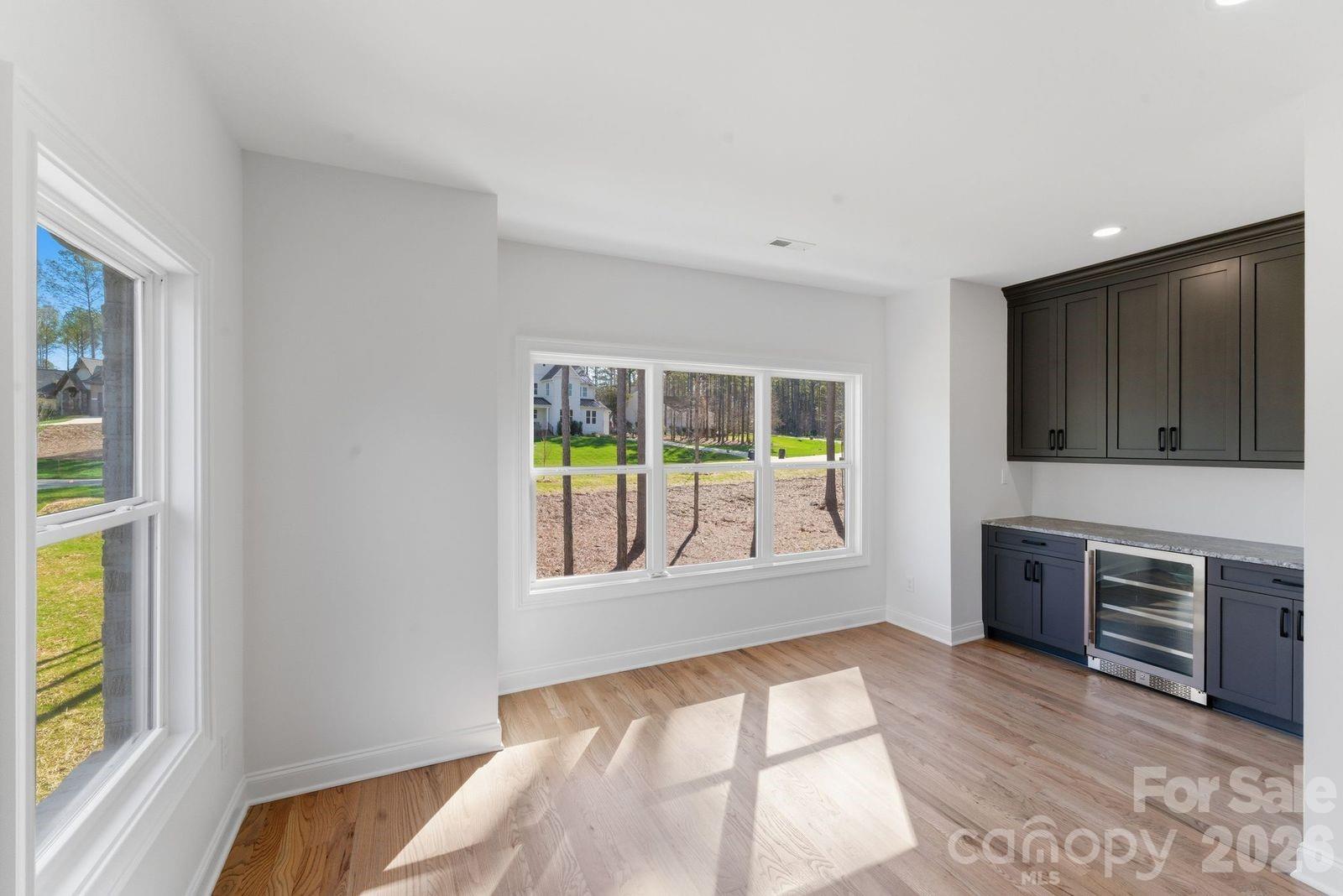 6405 Chimney Bluff Road — Lancaster