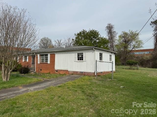 408 Clark Boulevard — Charlotte