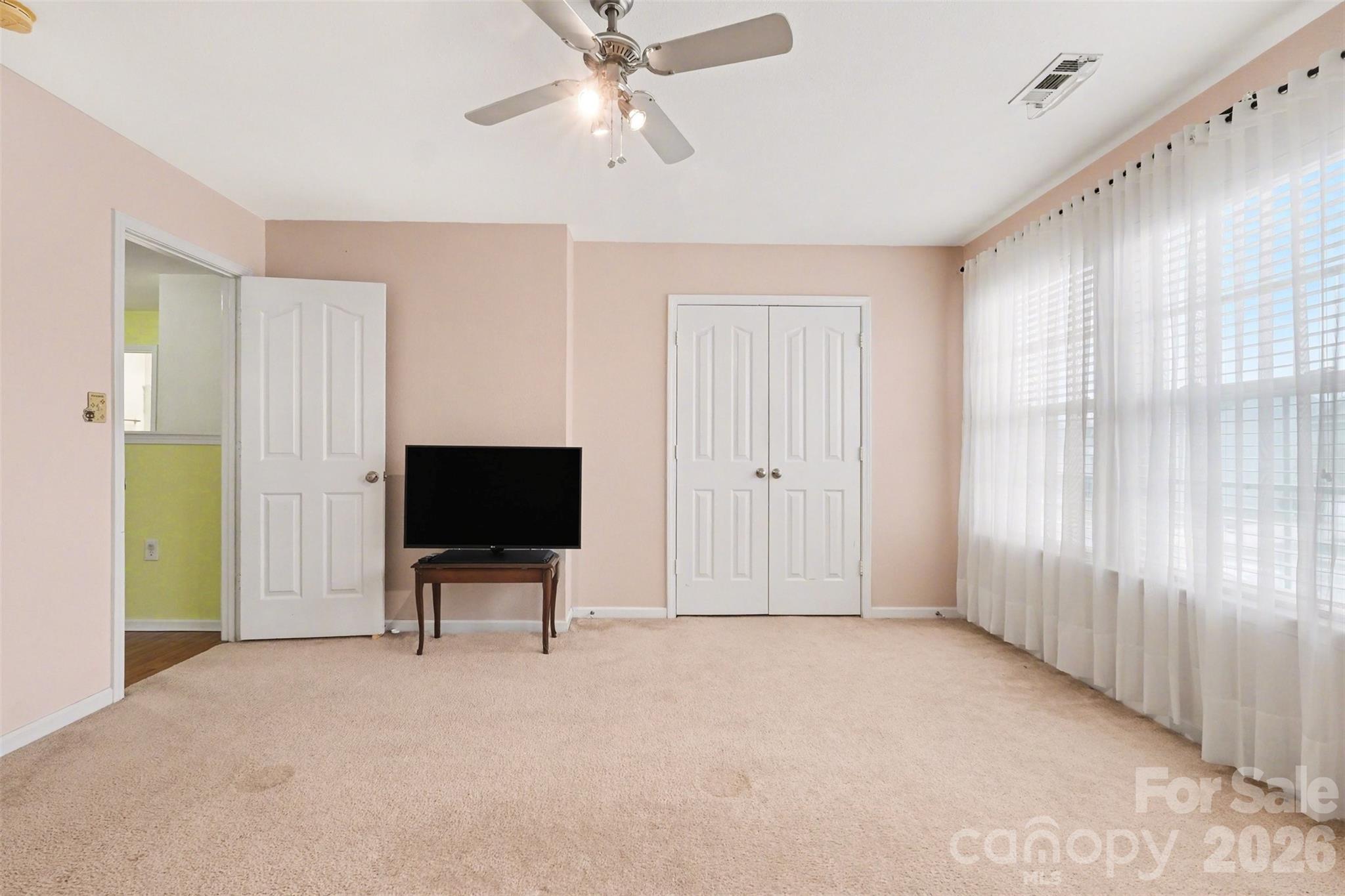 14212 Waterlyn Drive — Charlotte
