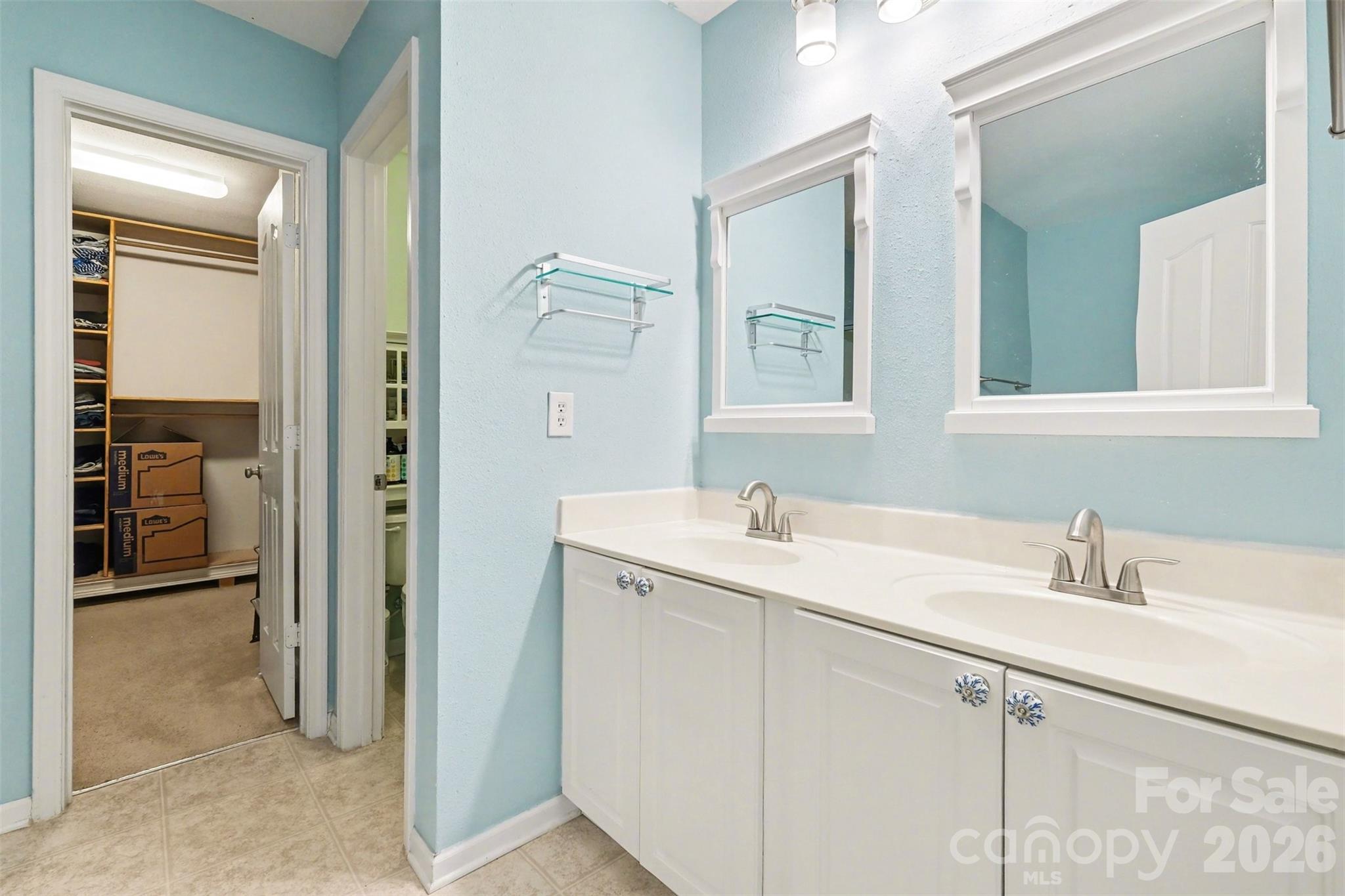 14212 Waterlyn Drive — Charlotte