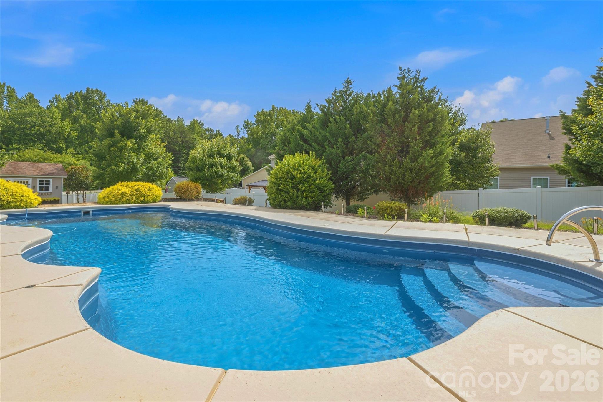1241 Horsesugar Road — Clover