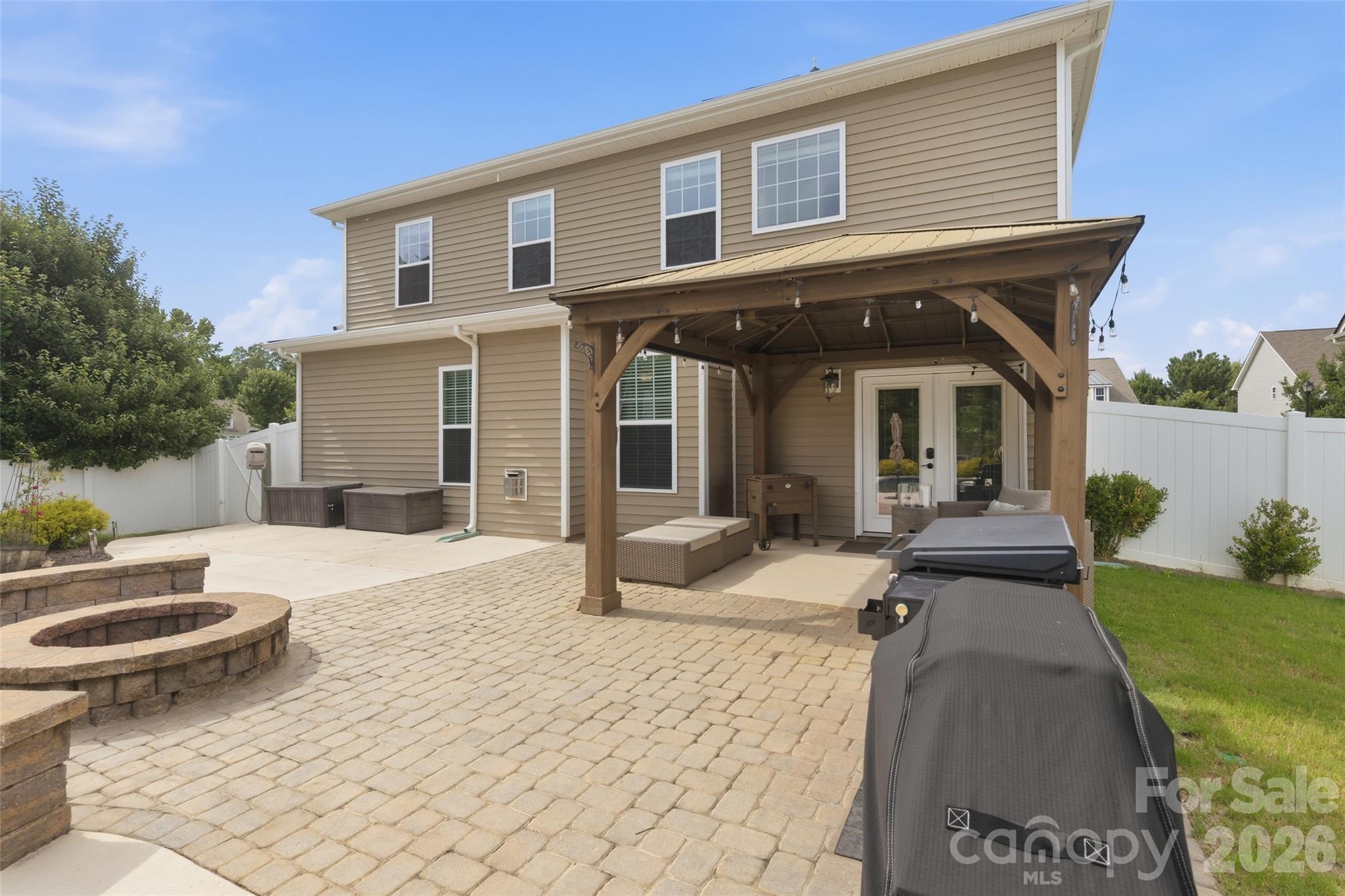 1241 Horsesugar Road — Clover