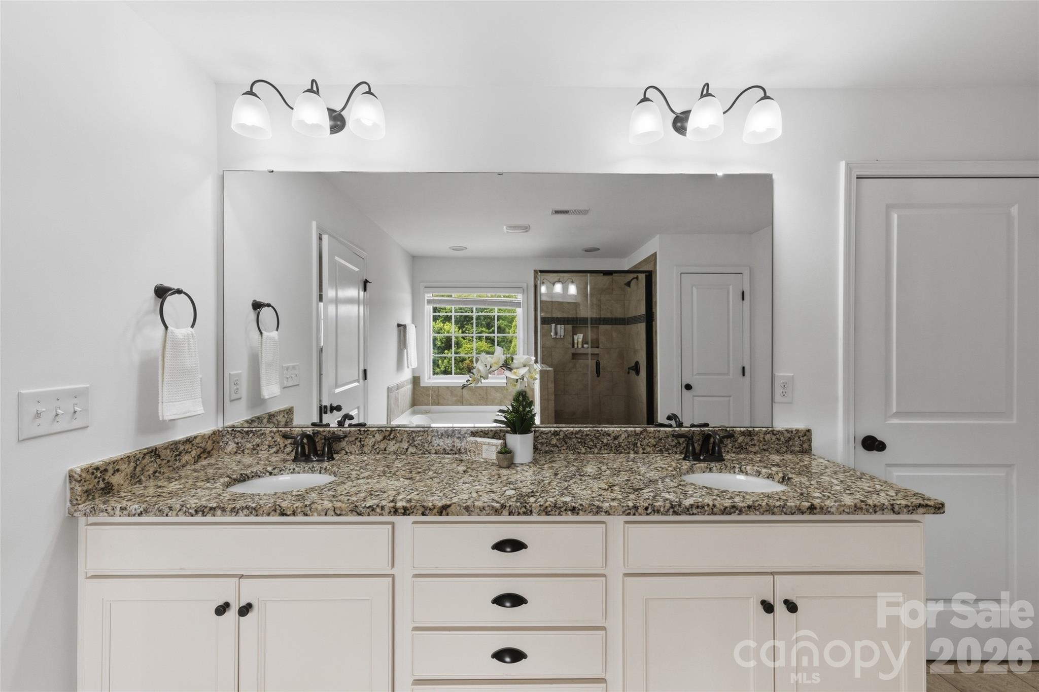 1241 Horsesugar Road — Clover