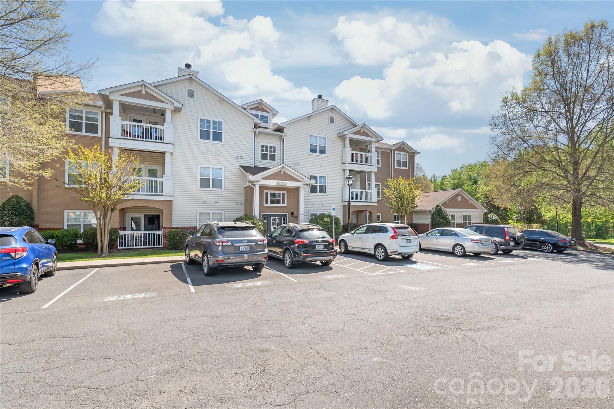 16439 Golden River Lane — Charlotte