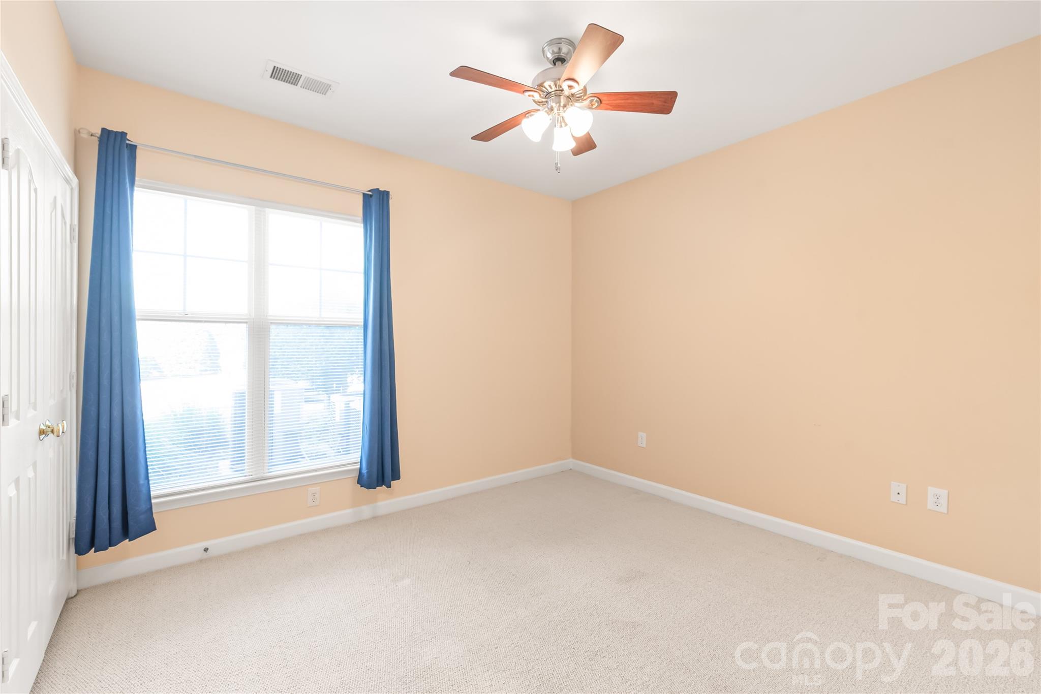 16439 Golden River Lane — Charlotte
