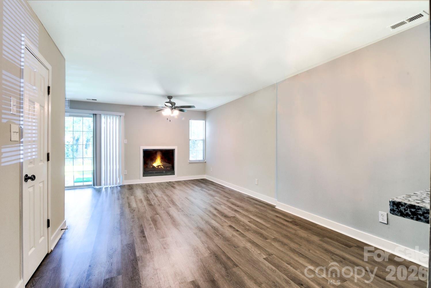 6129 Windsor Gate Lane — Charlotte