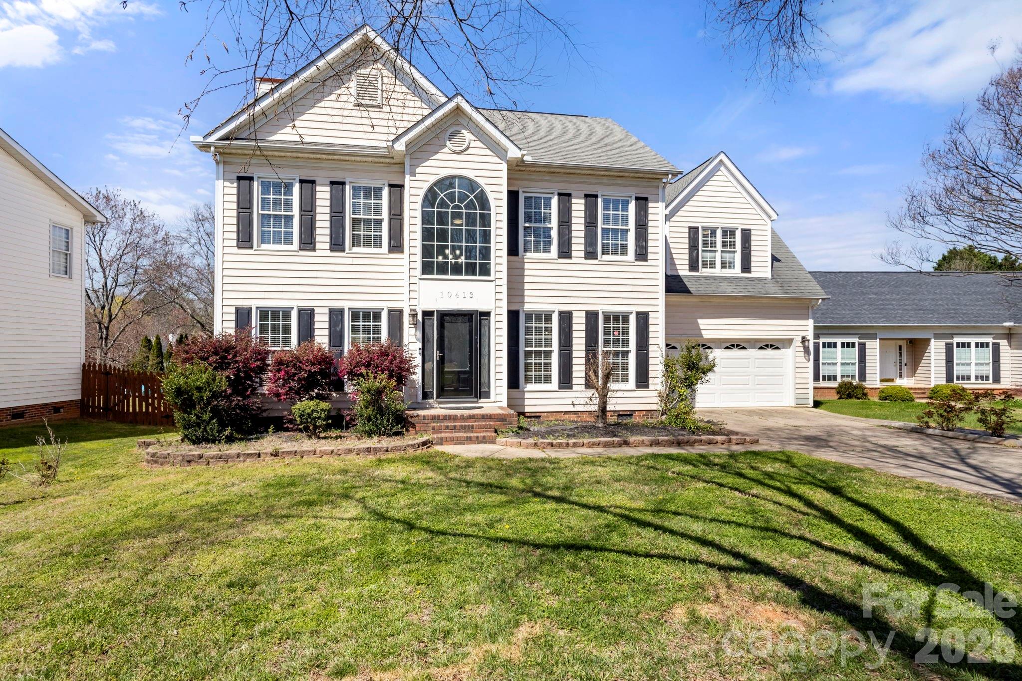10413 Friarsgate Road — Huntersville
