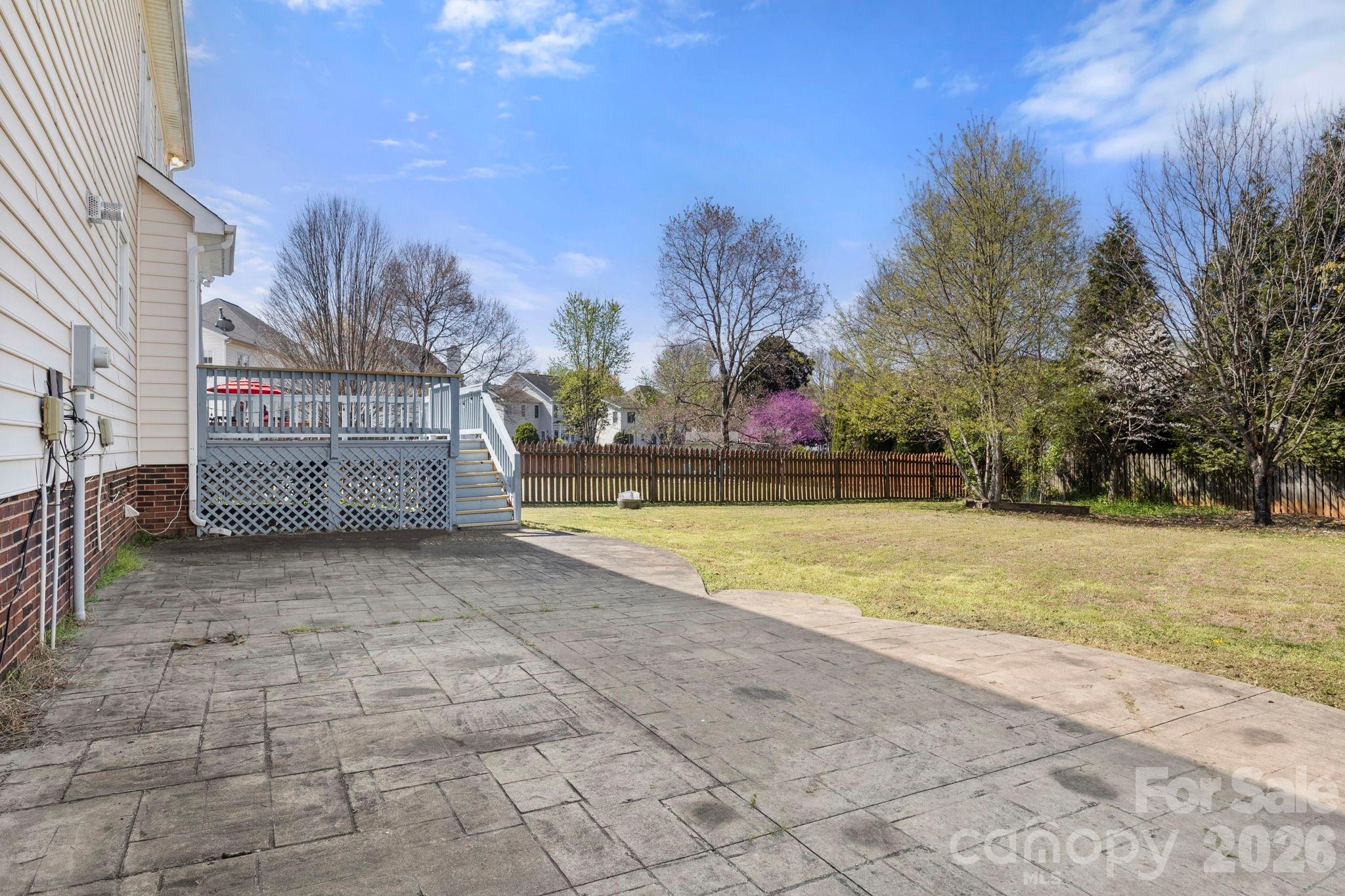 10413 Friarsgate Road — Huntersville