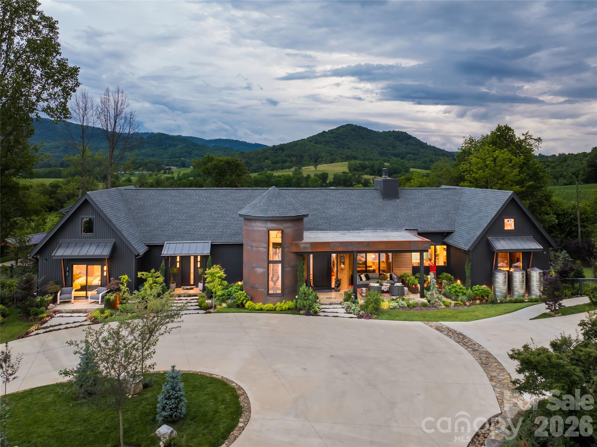 163 Annabelle Linn Drive — Fairview