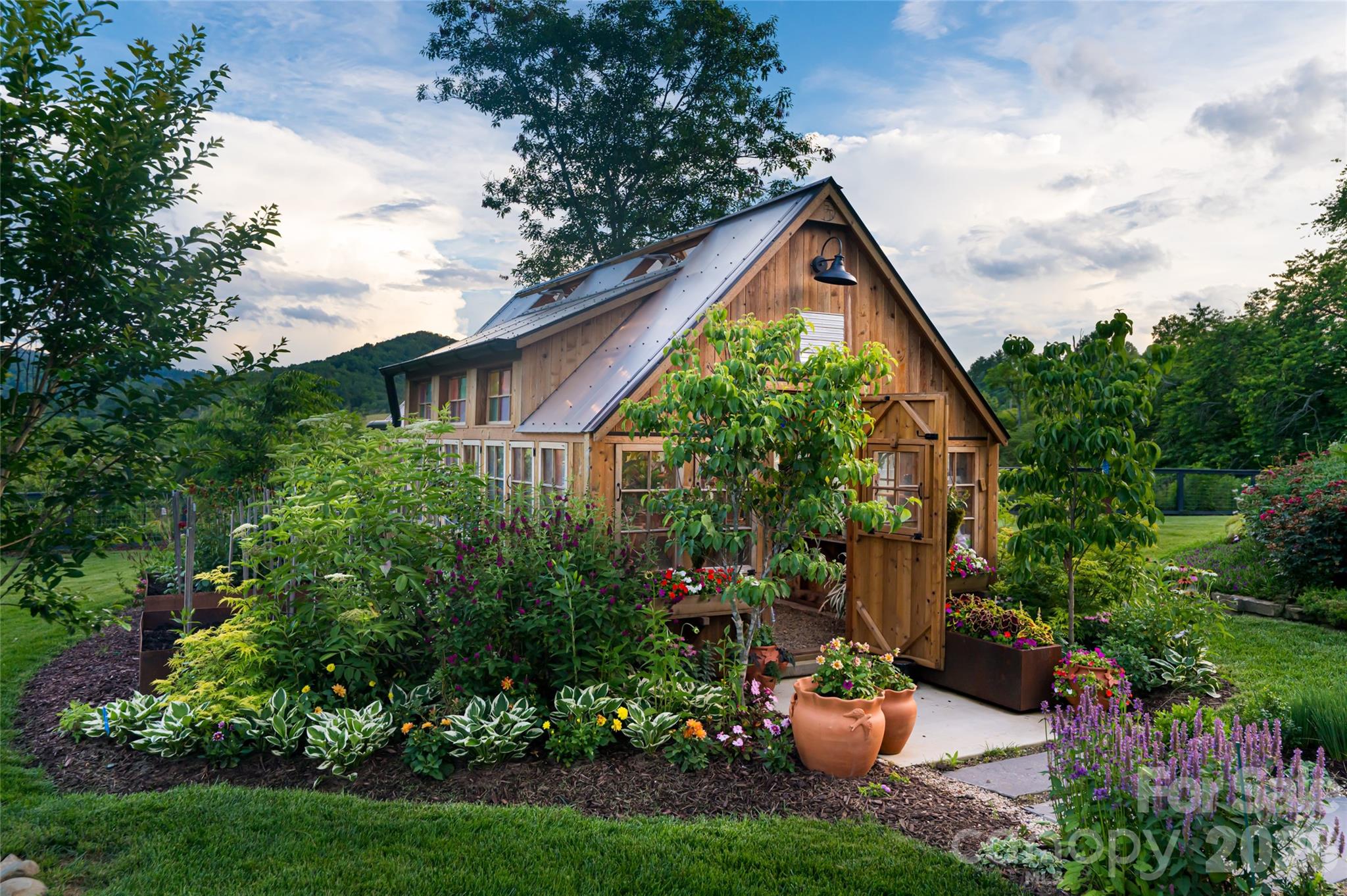 163 Annabelle Linn Drive — Fairview