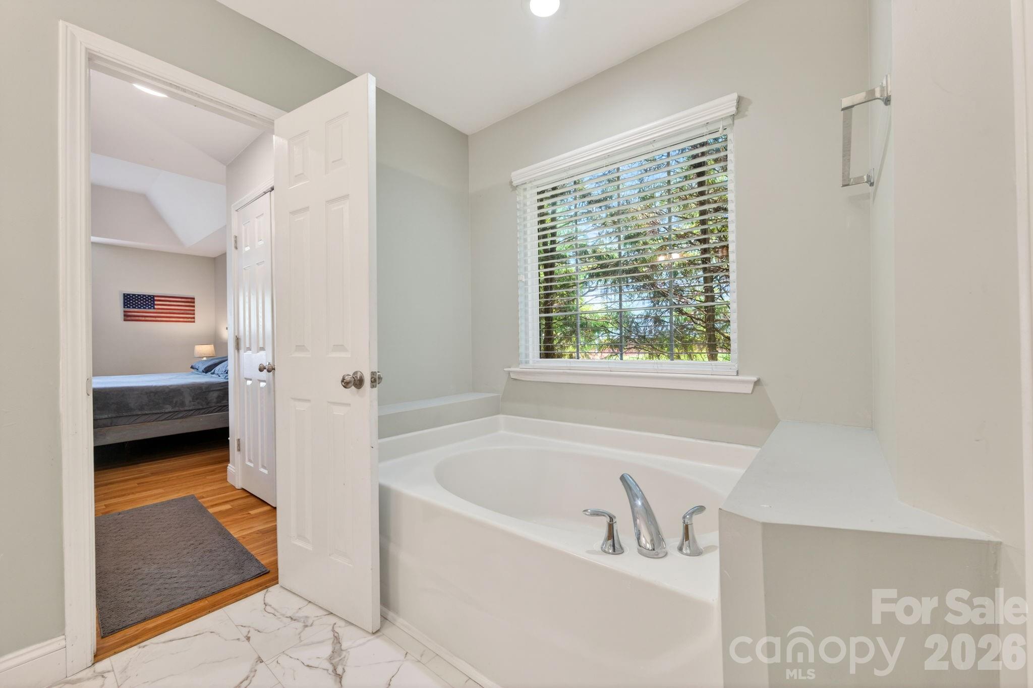 208 Deerfield Drive — Mount Holly
