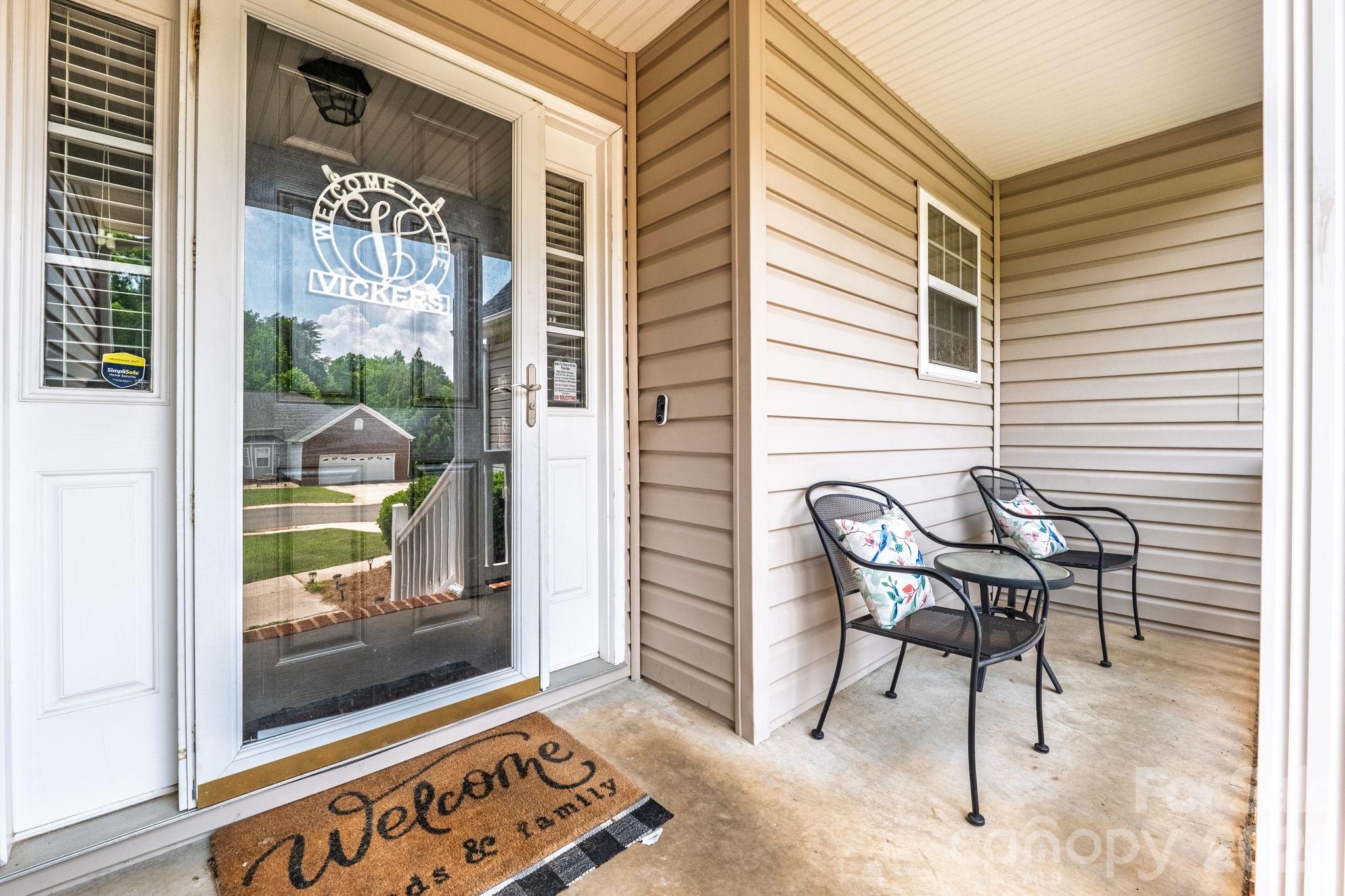 208 Deerfield Drive — Mount Holly