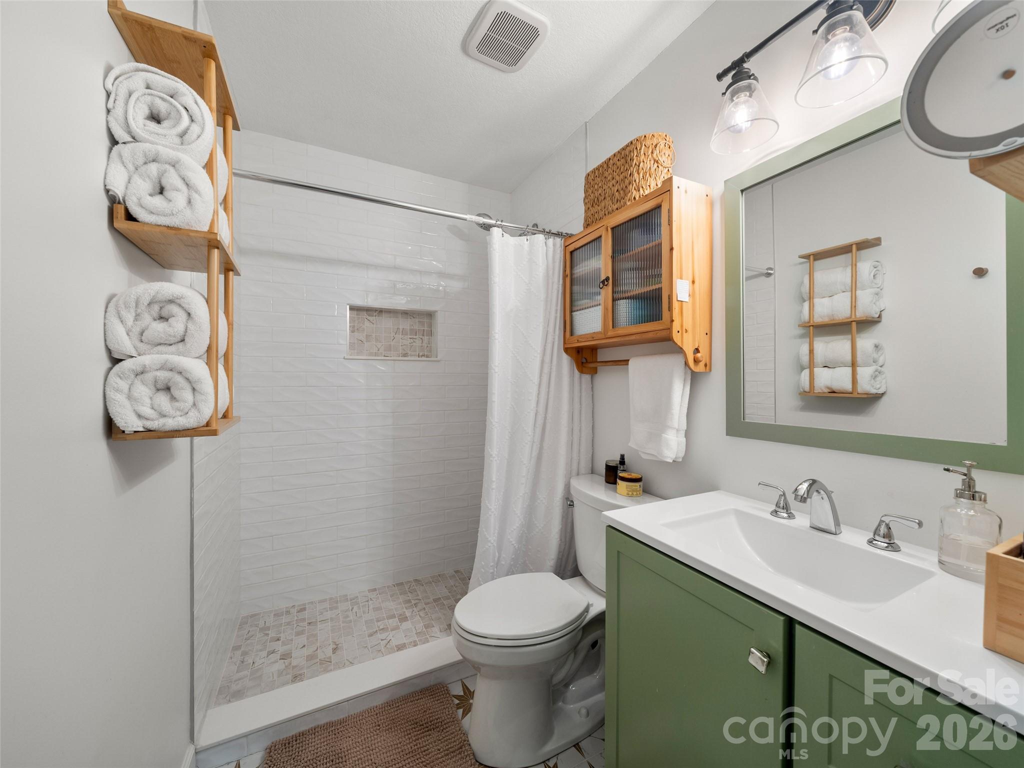 31 Elseetos Drive — Brevard