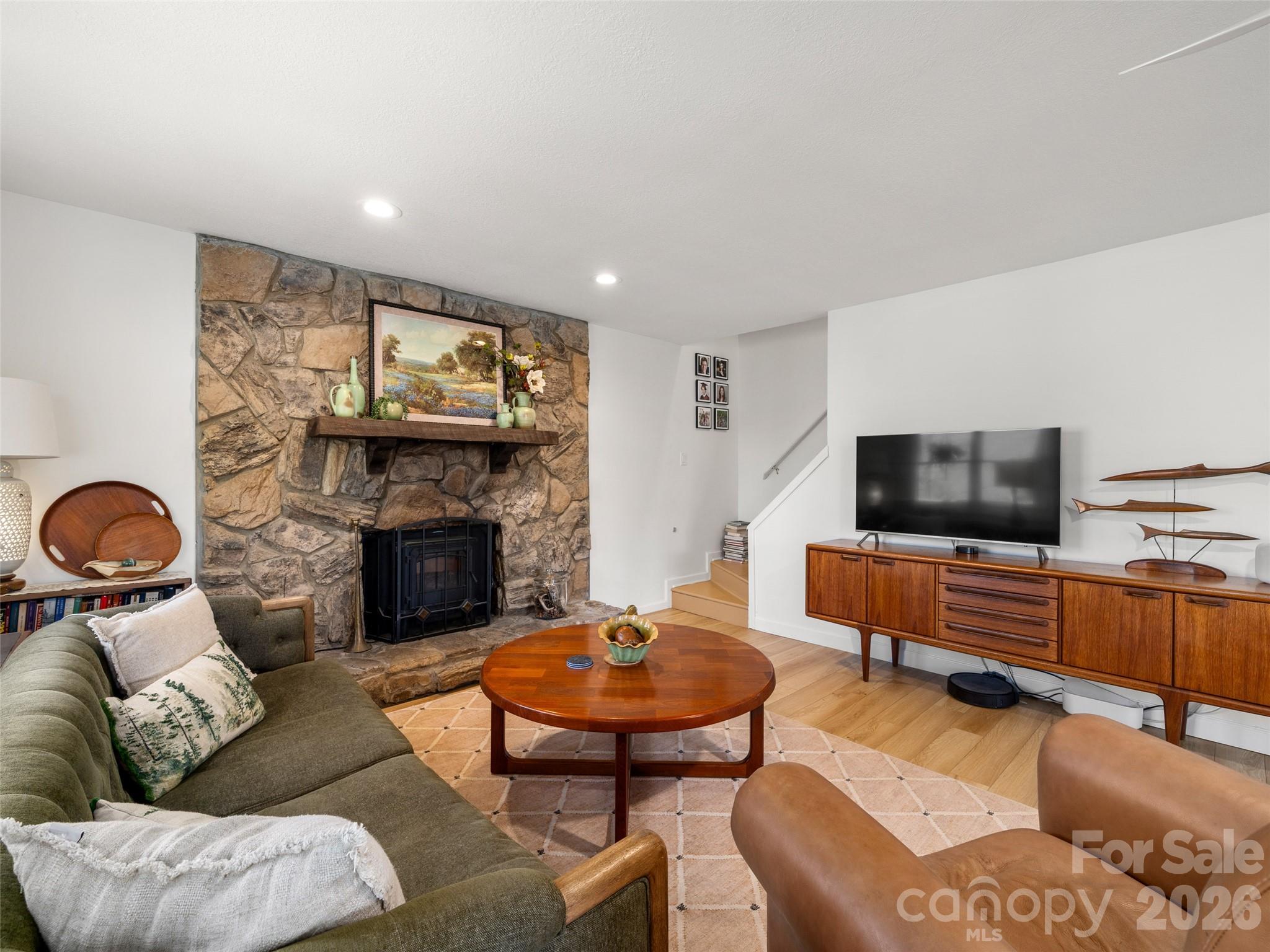 31 Elseetos Drive — Brevard