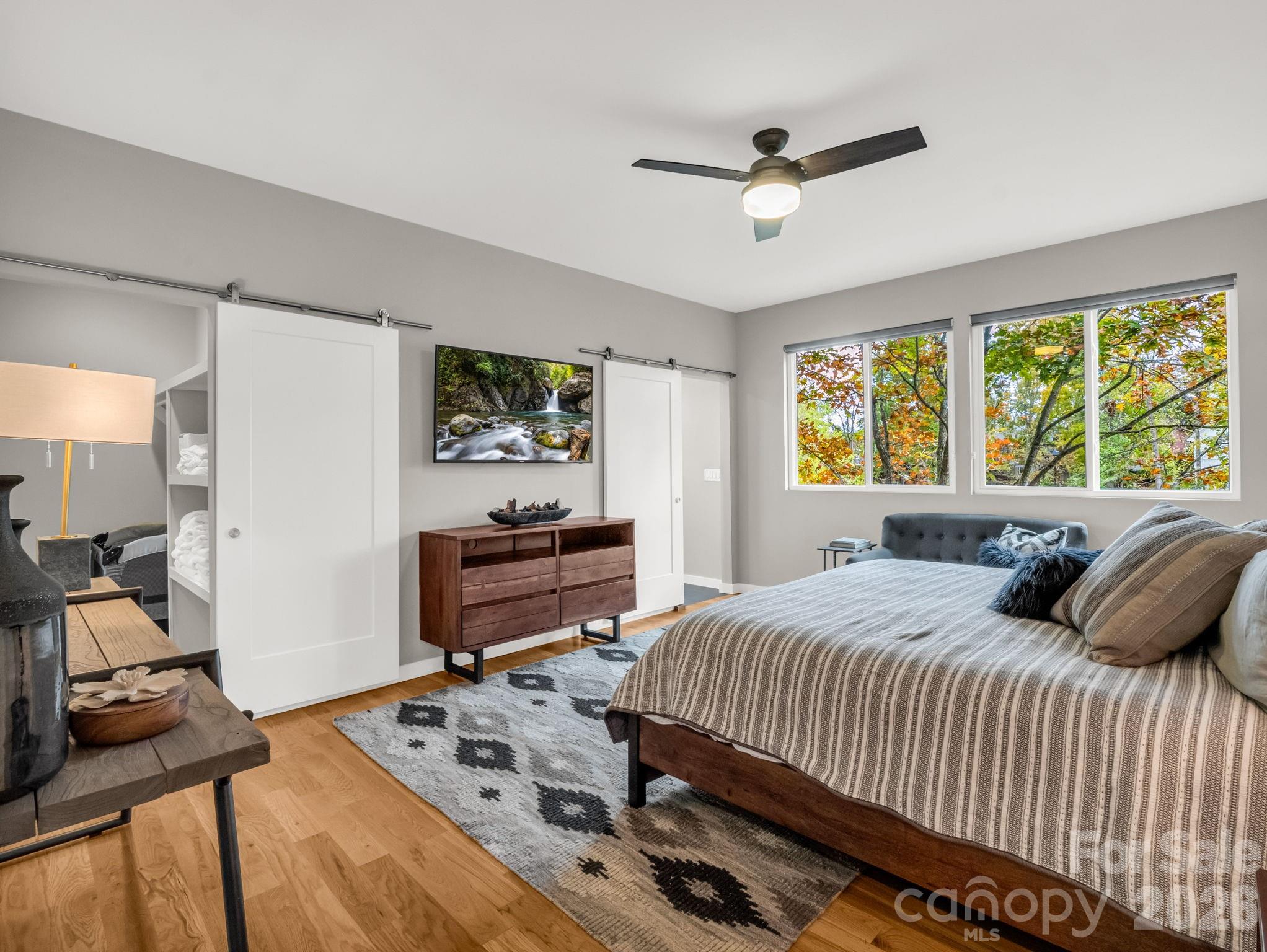 80 Richland Street — Asheville