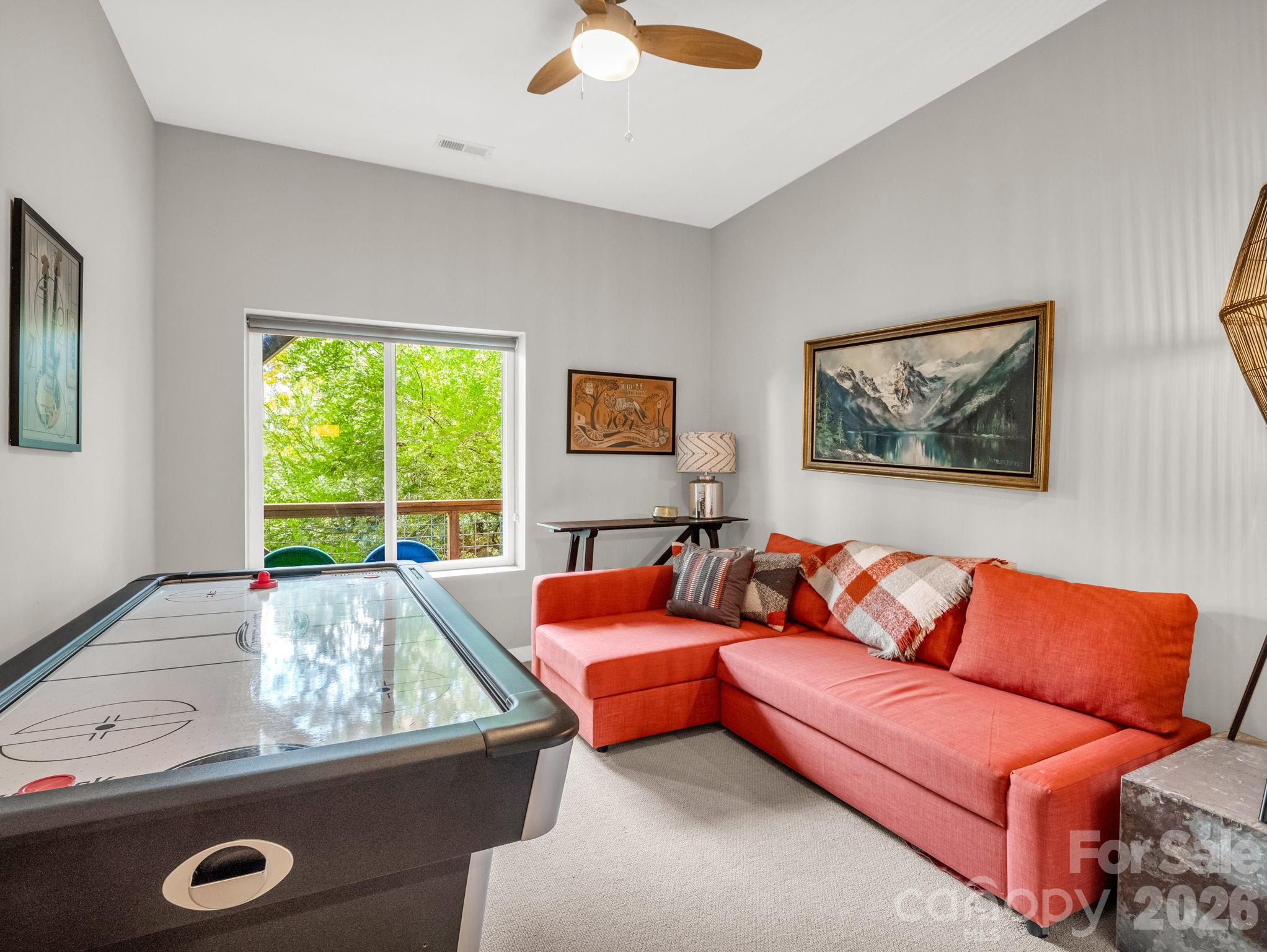 80 Richland Street — Asheville