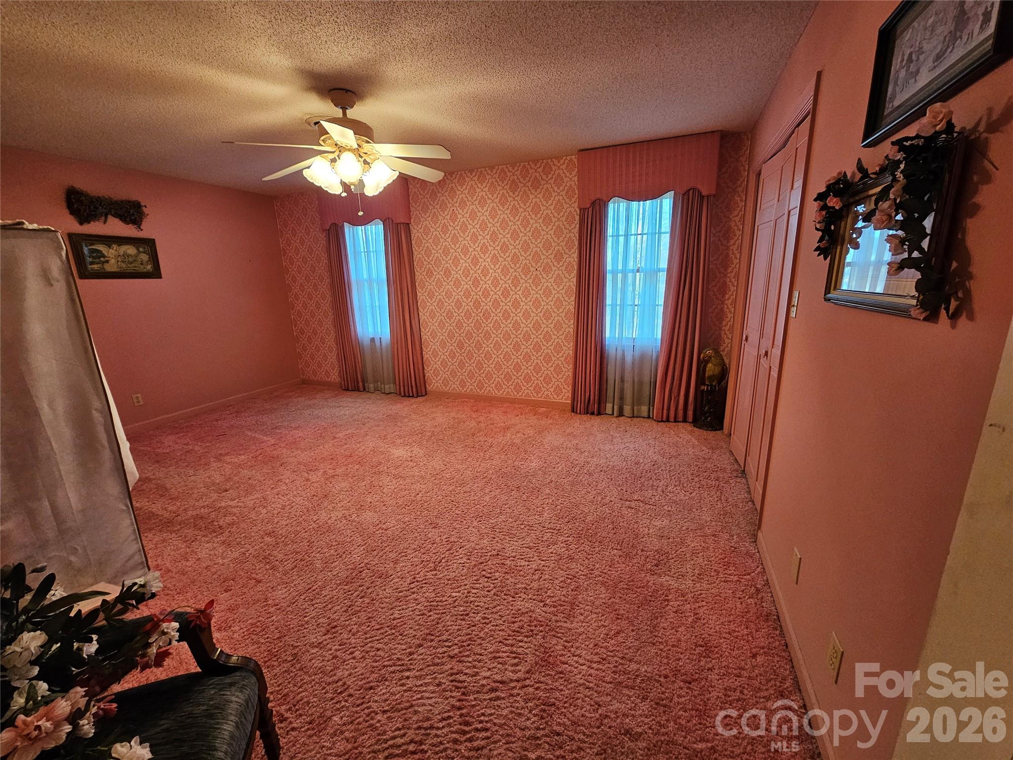979 Suttle Road — Lancaster