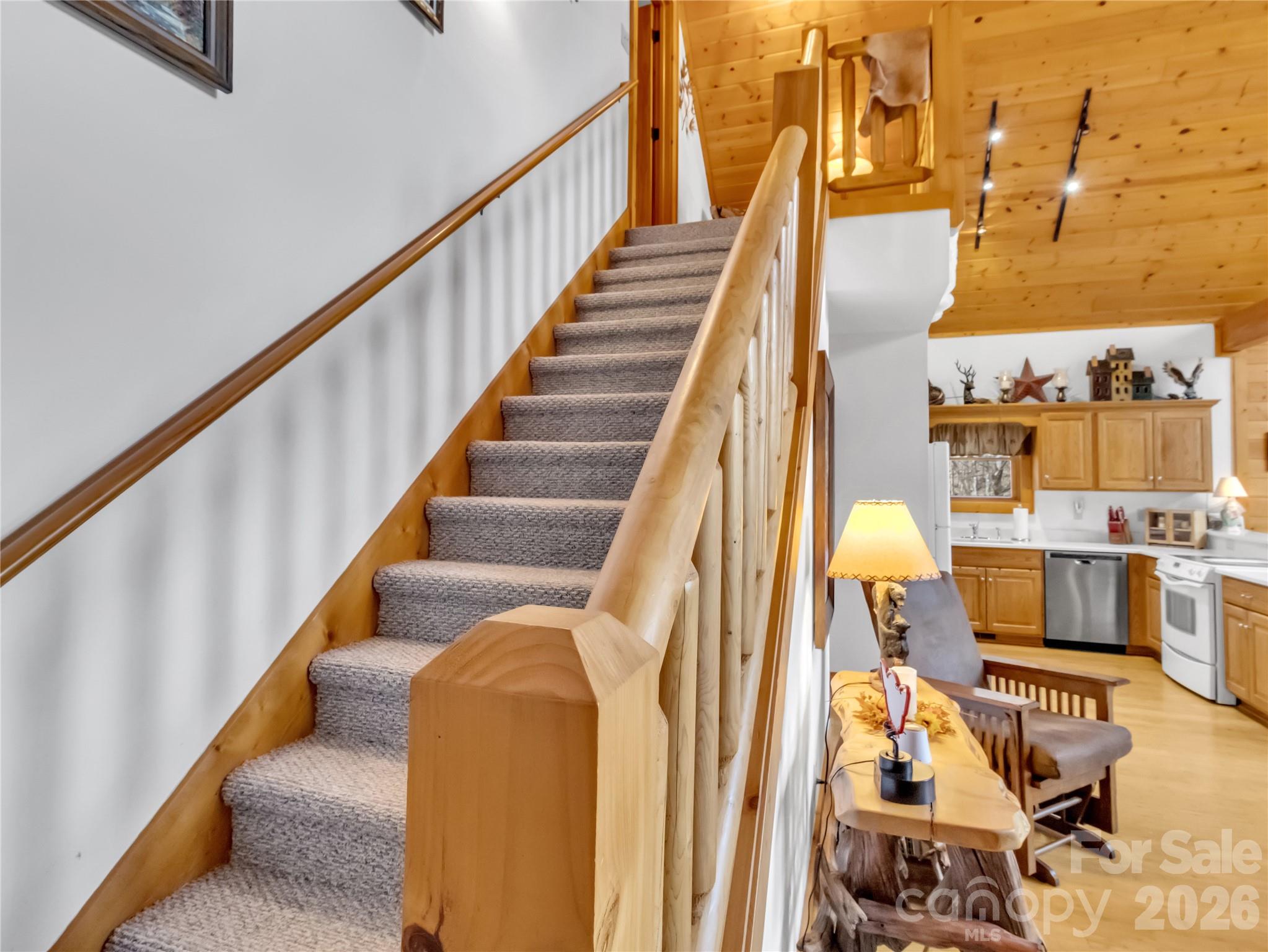 1664 Tawodi Trail — Maggie Valley