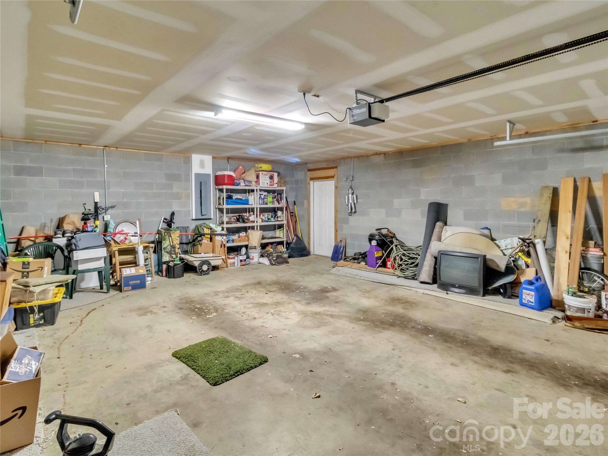 1664 Tawodi Trail — Maggie Valley