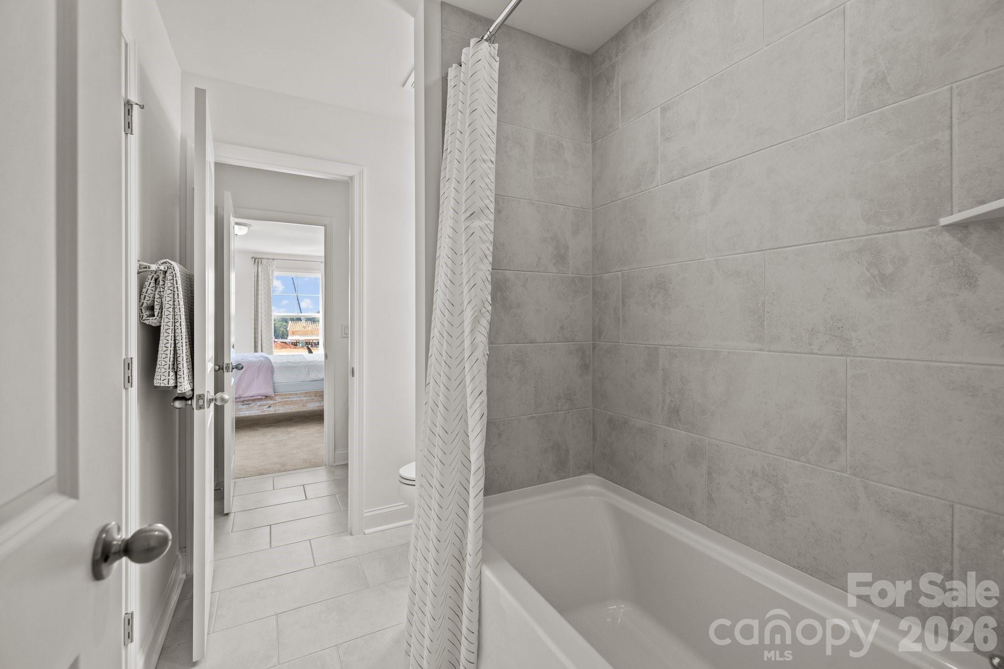 1447 Lady Slipper Court #140 — York