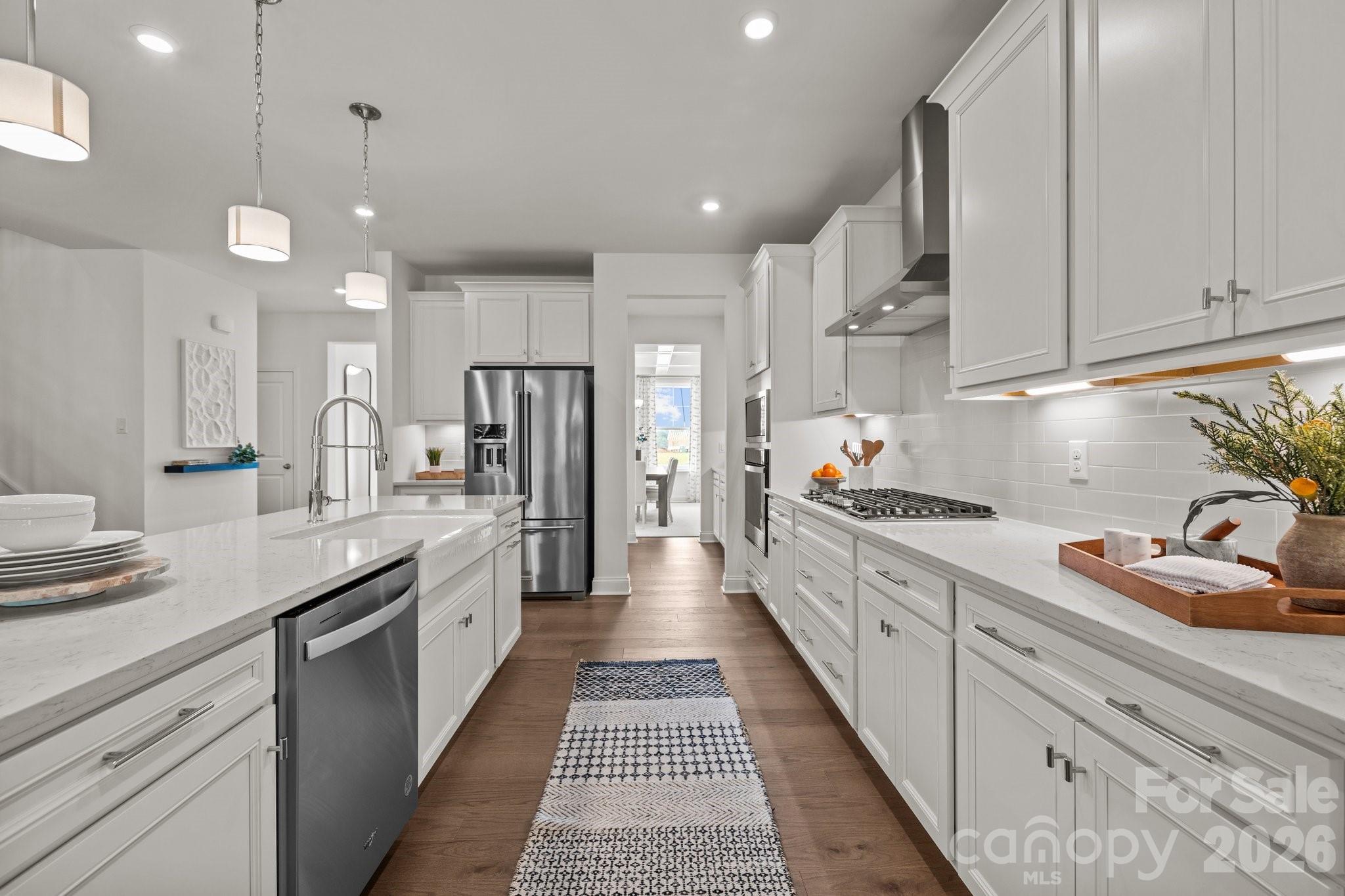1447 Lady Slipper Court #140 — York