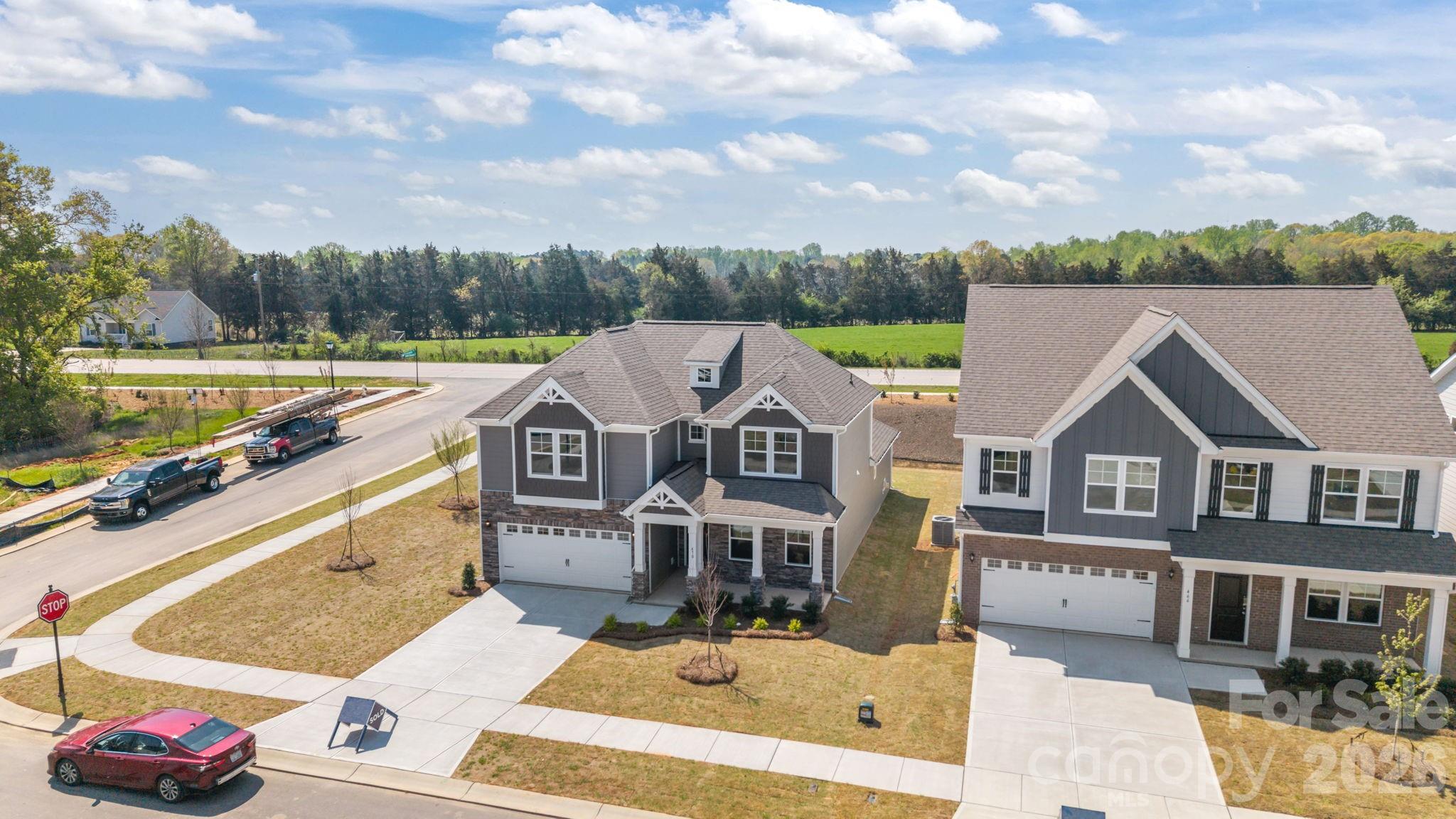 470 Brick House Road — York