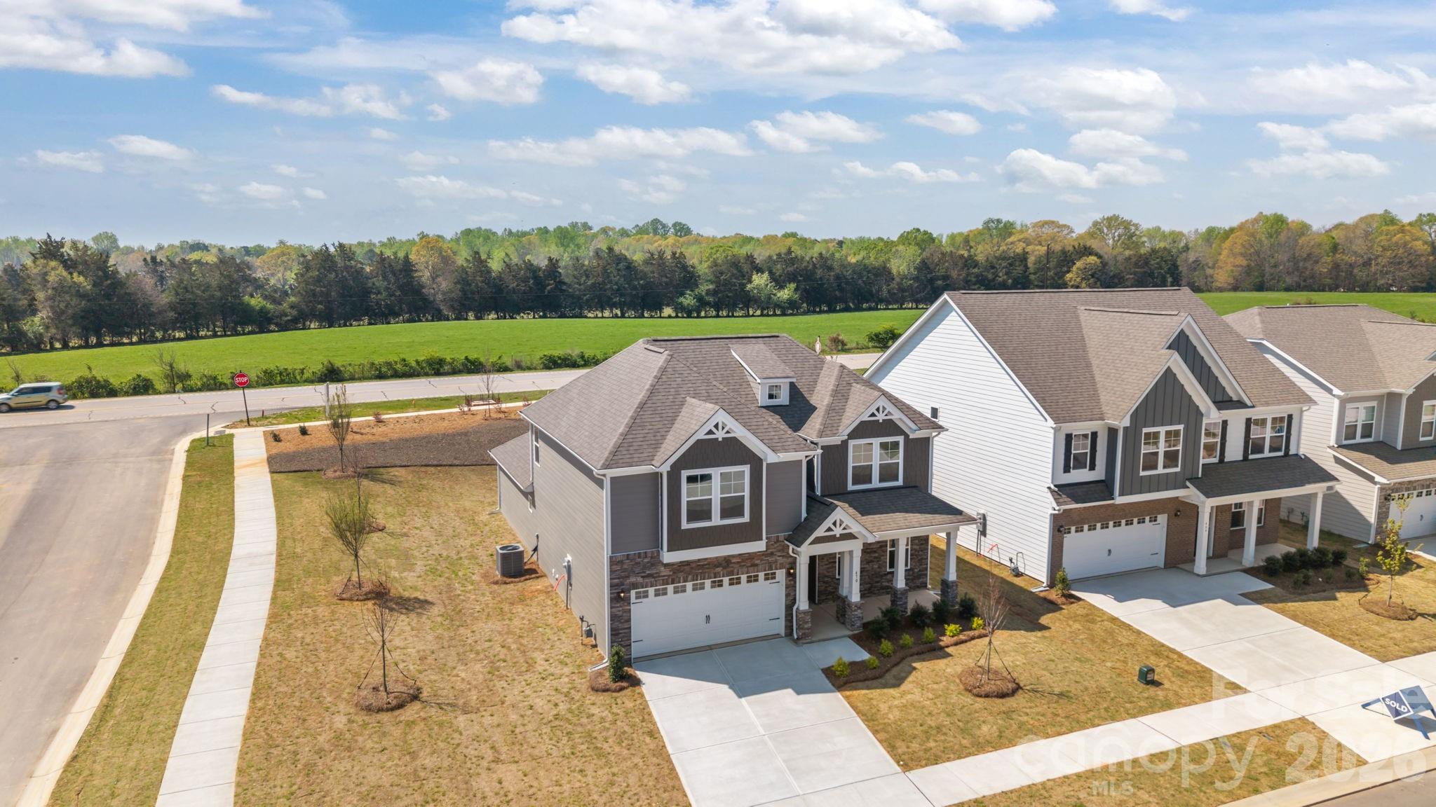 470 Brick House Road — York