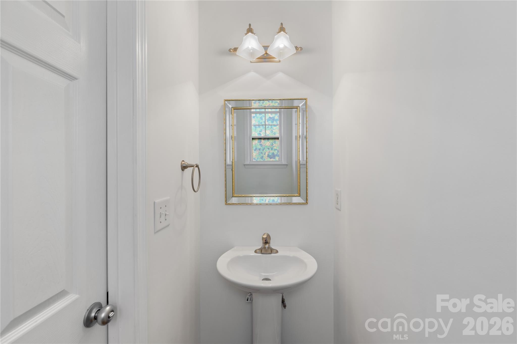 1127 Ilana Court — Charlotte