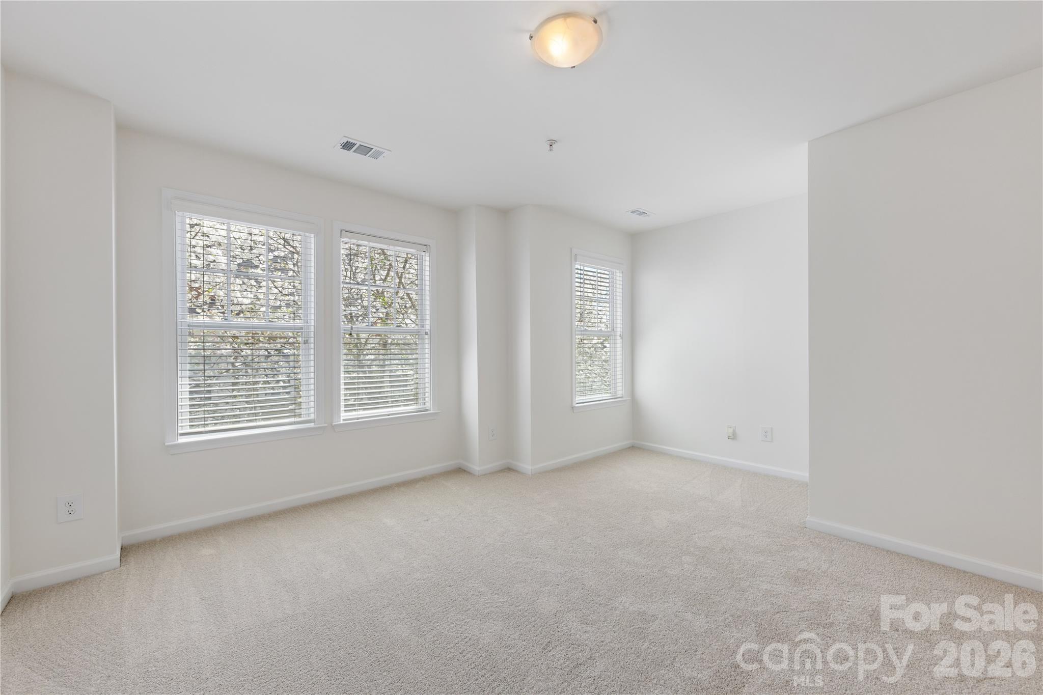 1127 Ilana Court — Charlotte