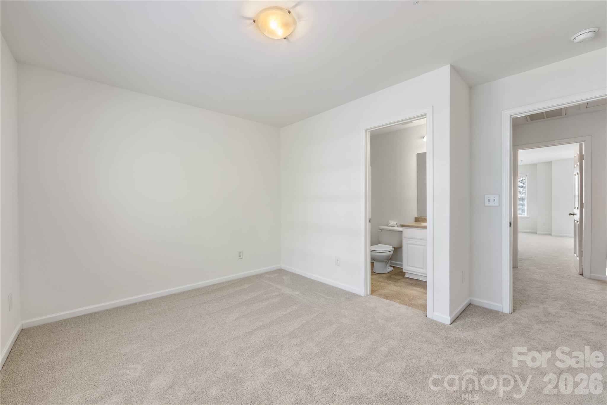 1127 Ilana Court — Charlotte