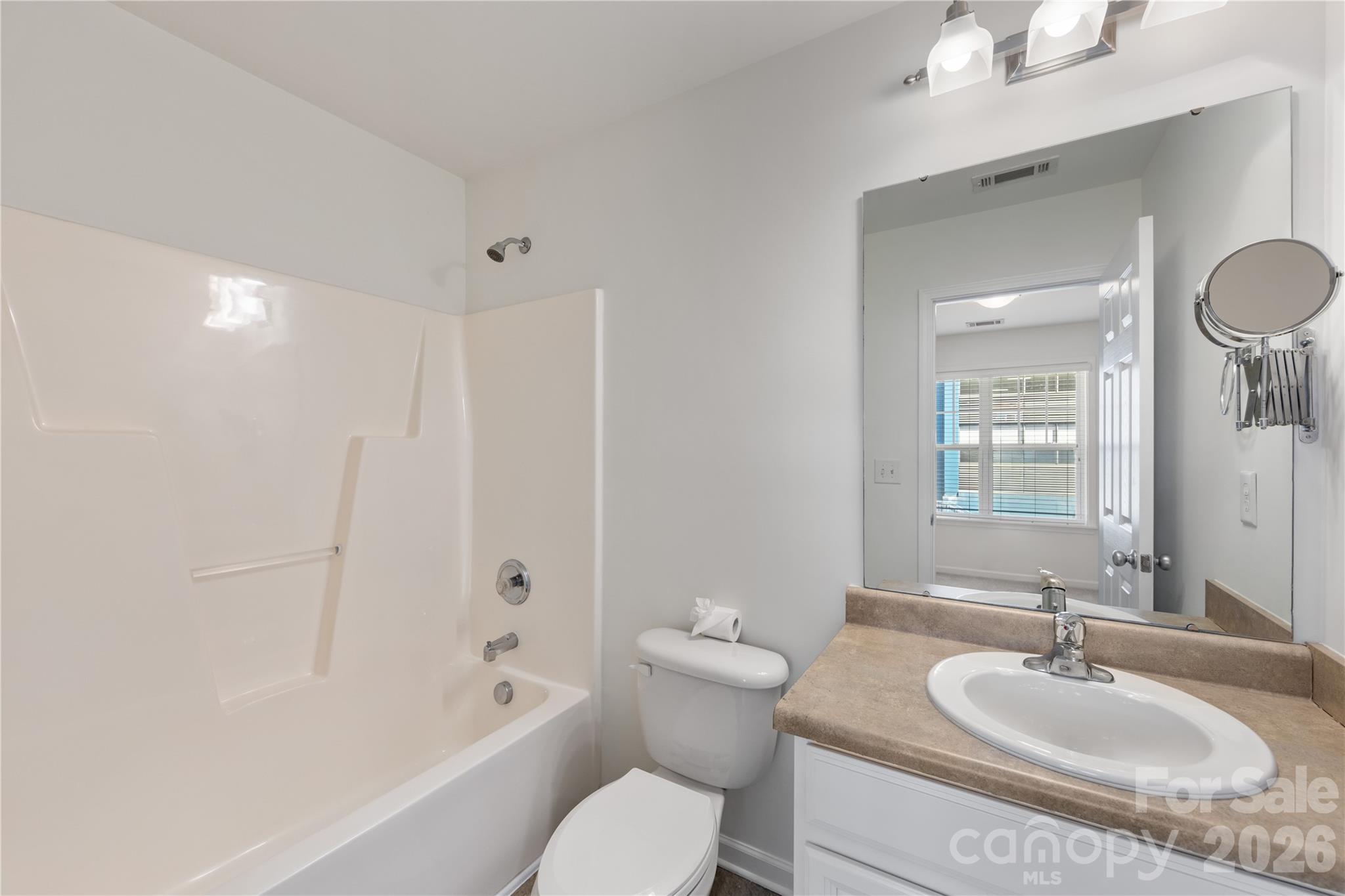 1127 Ilana Court — Charlotte