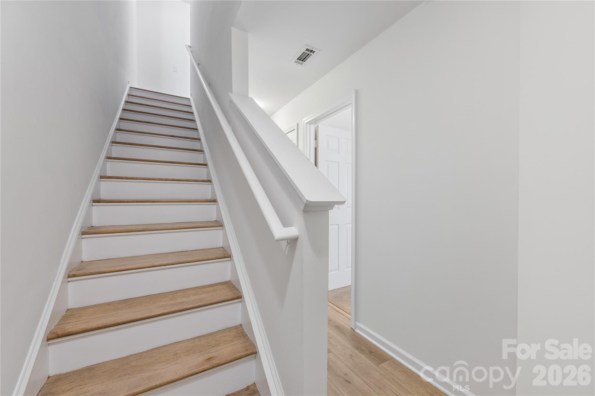 1127 Ilana Court — Charlotte