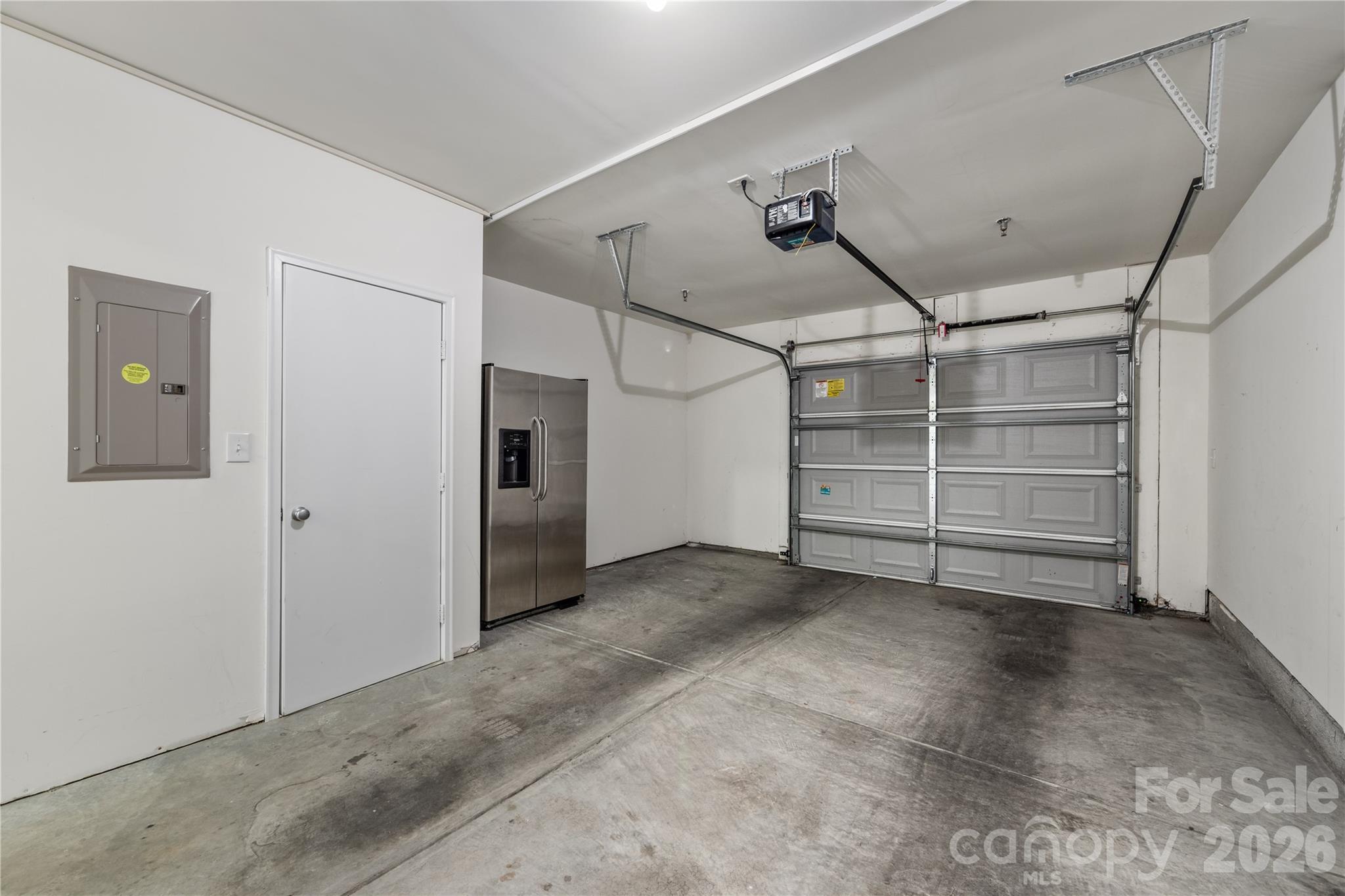 1127 Ilana Court — Charlotte