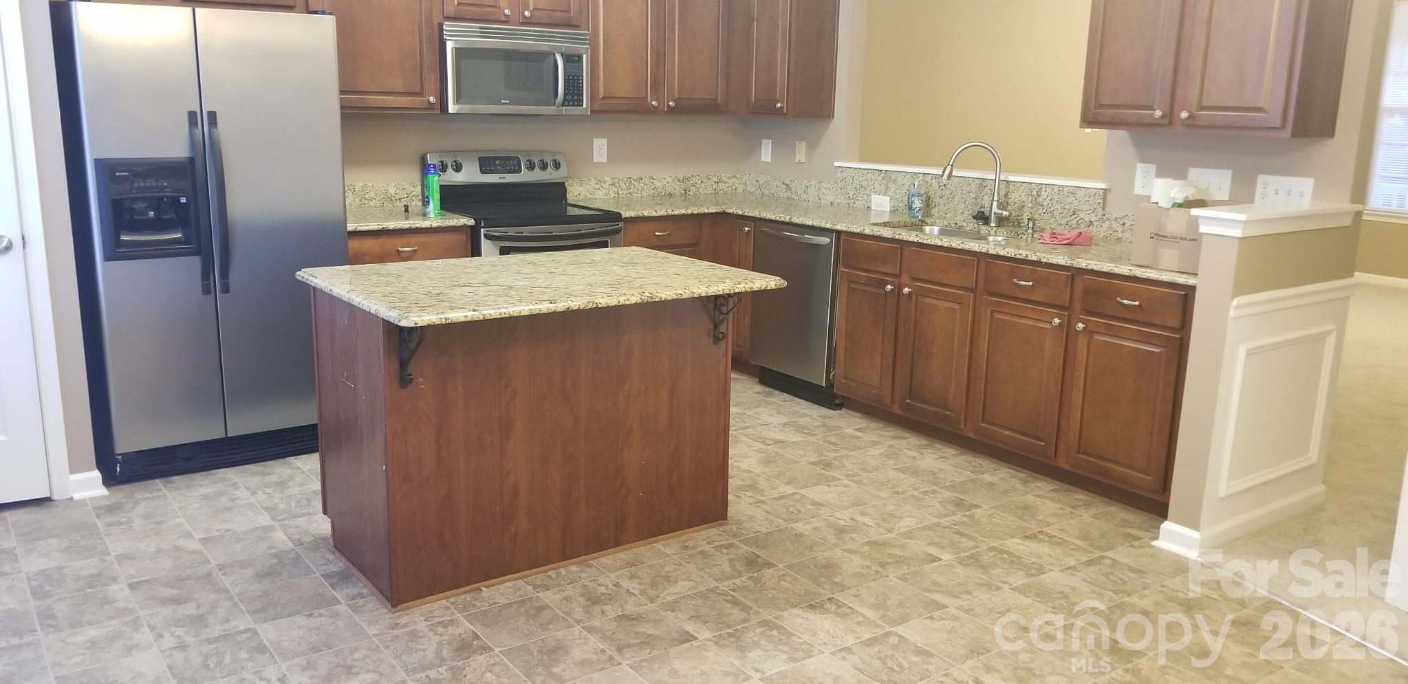 9410 Rosewood Meadow Lane — Huntersville