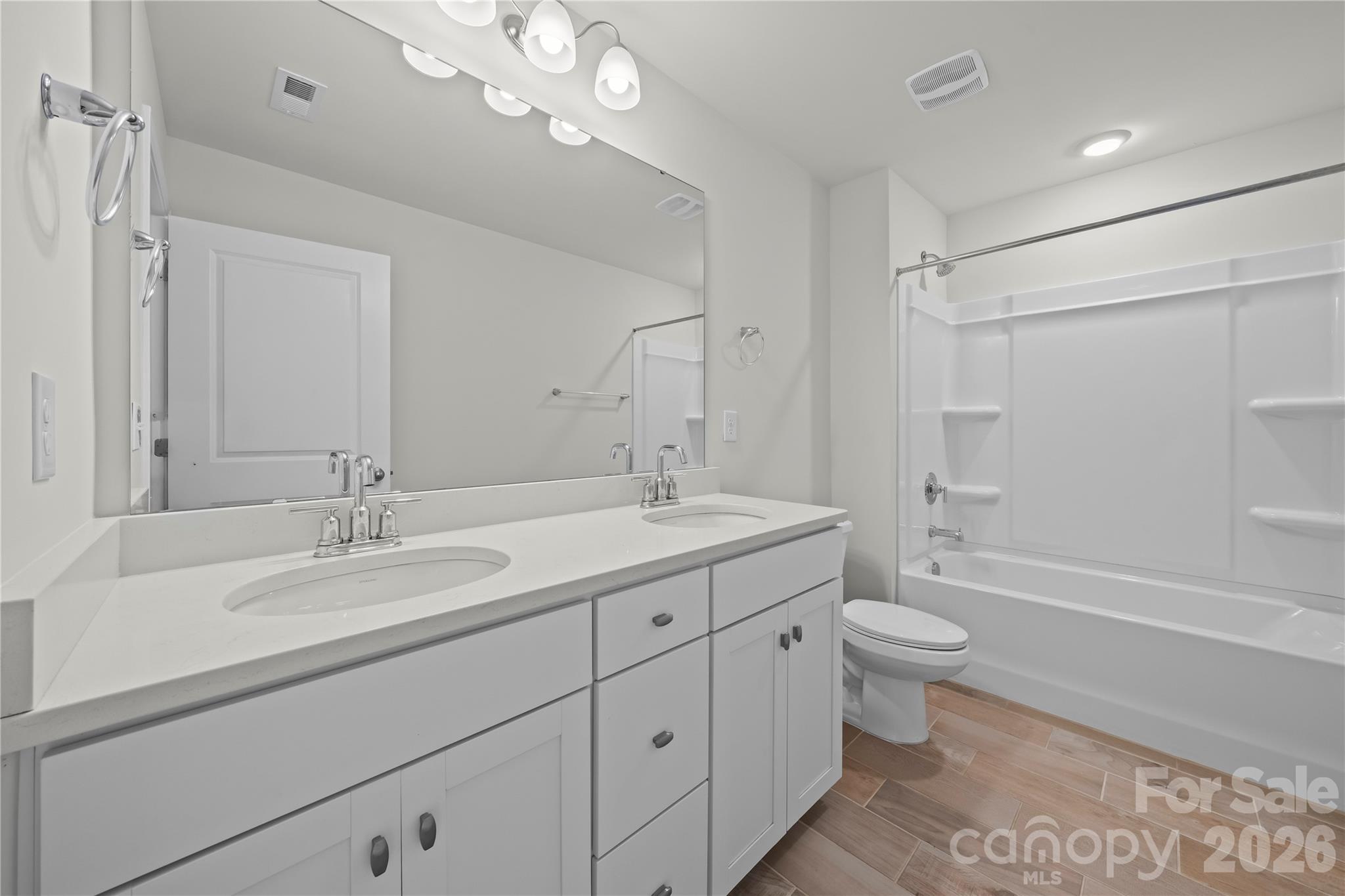 2491 Napa Terrace — Clover