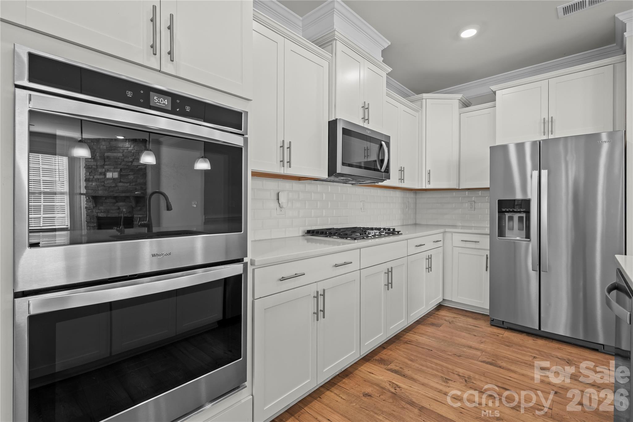 2491 Napa Terrace — Clover