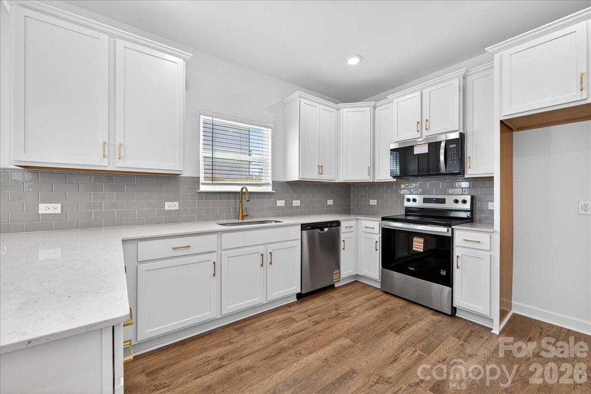 2032 Mandarin Boulevard — Charlotte