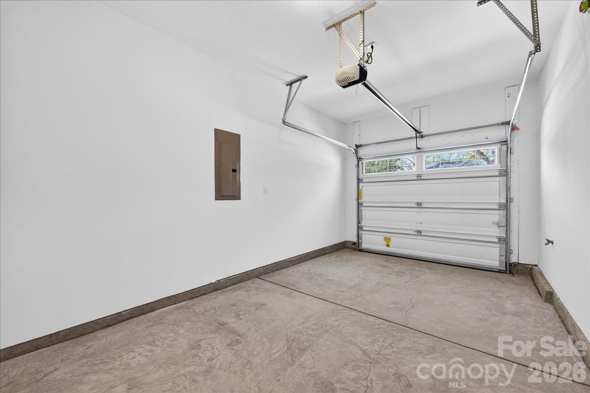 2032 Mandarin Boulevard — Charlotte