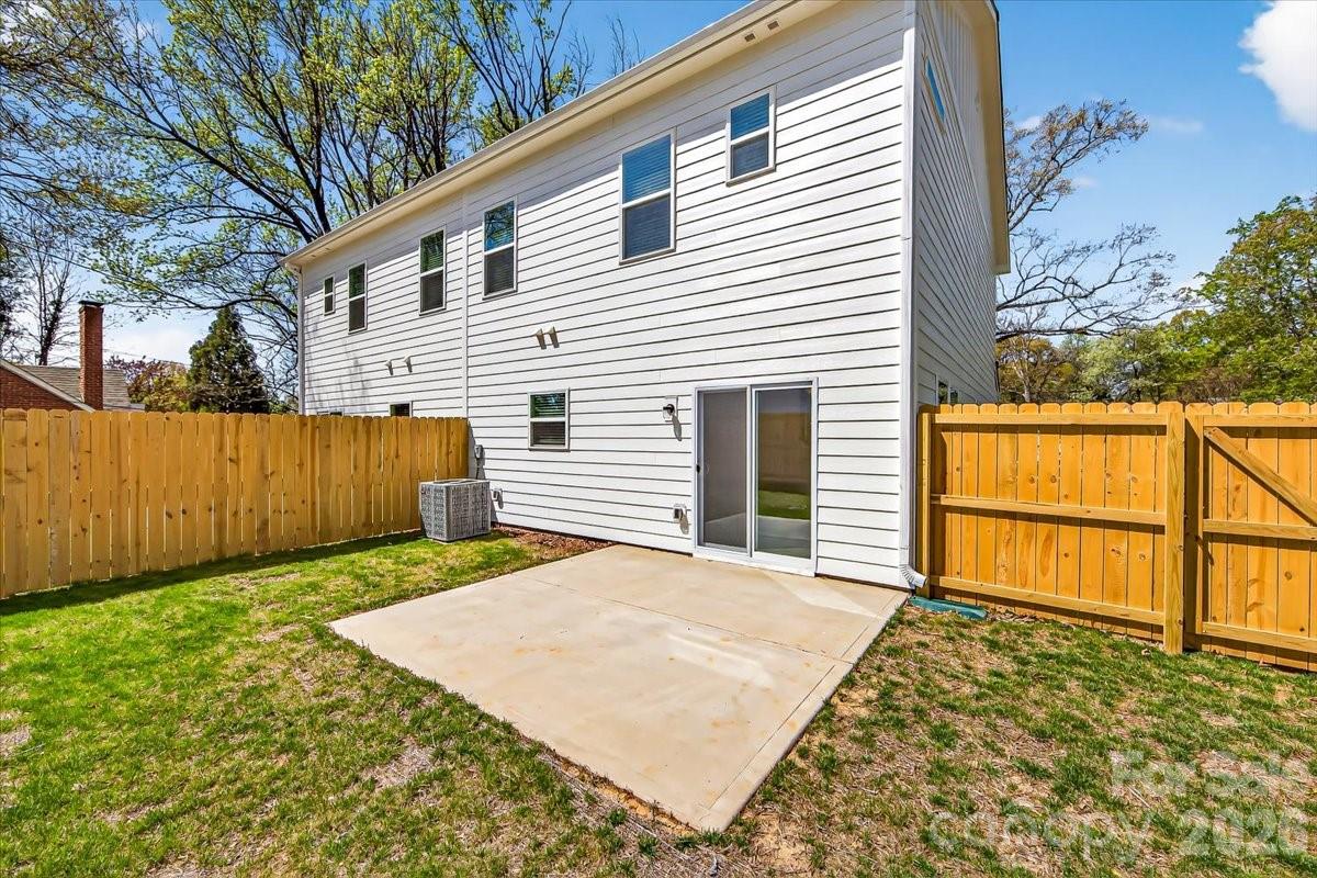 2032 Mandarin Boulevard — Charlotte