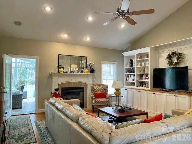 4945 Brookridge Drive NE — Hickory