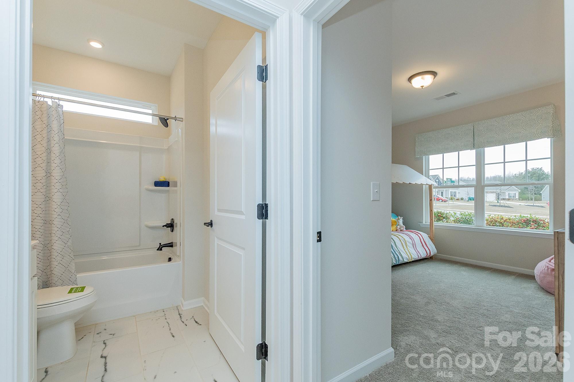 6222 Acacia Place — Midland