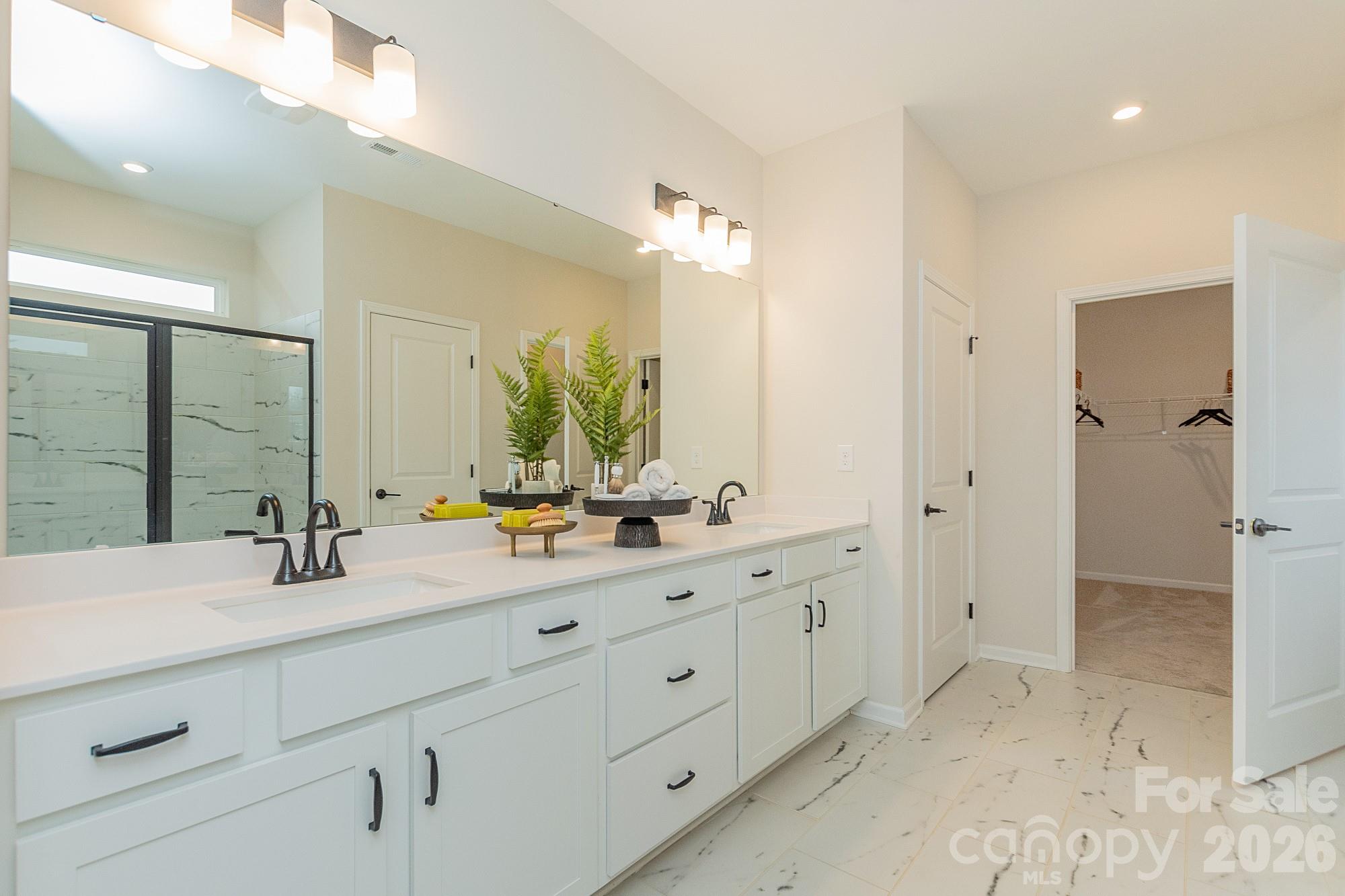 6222 Acacia Place — Midland