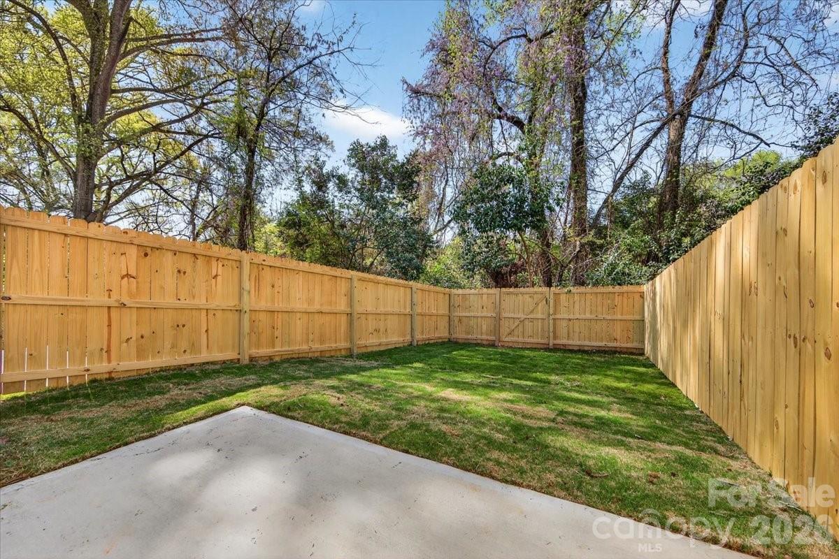 1432 Anderson Street — Charlotte