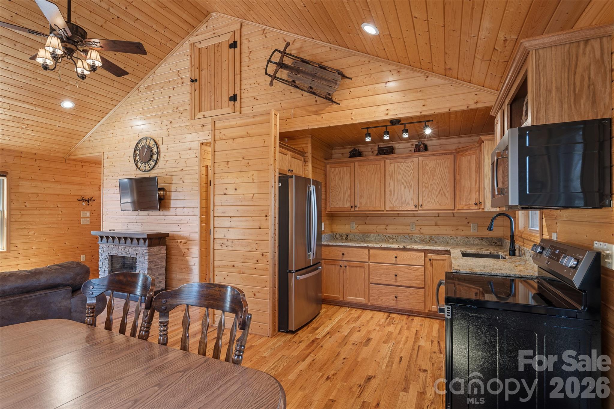 128 Deer Antler Drive — Purlear