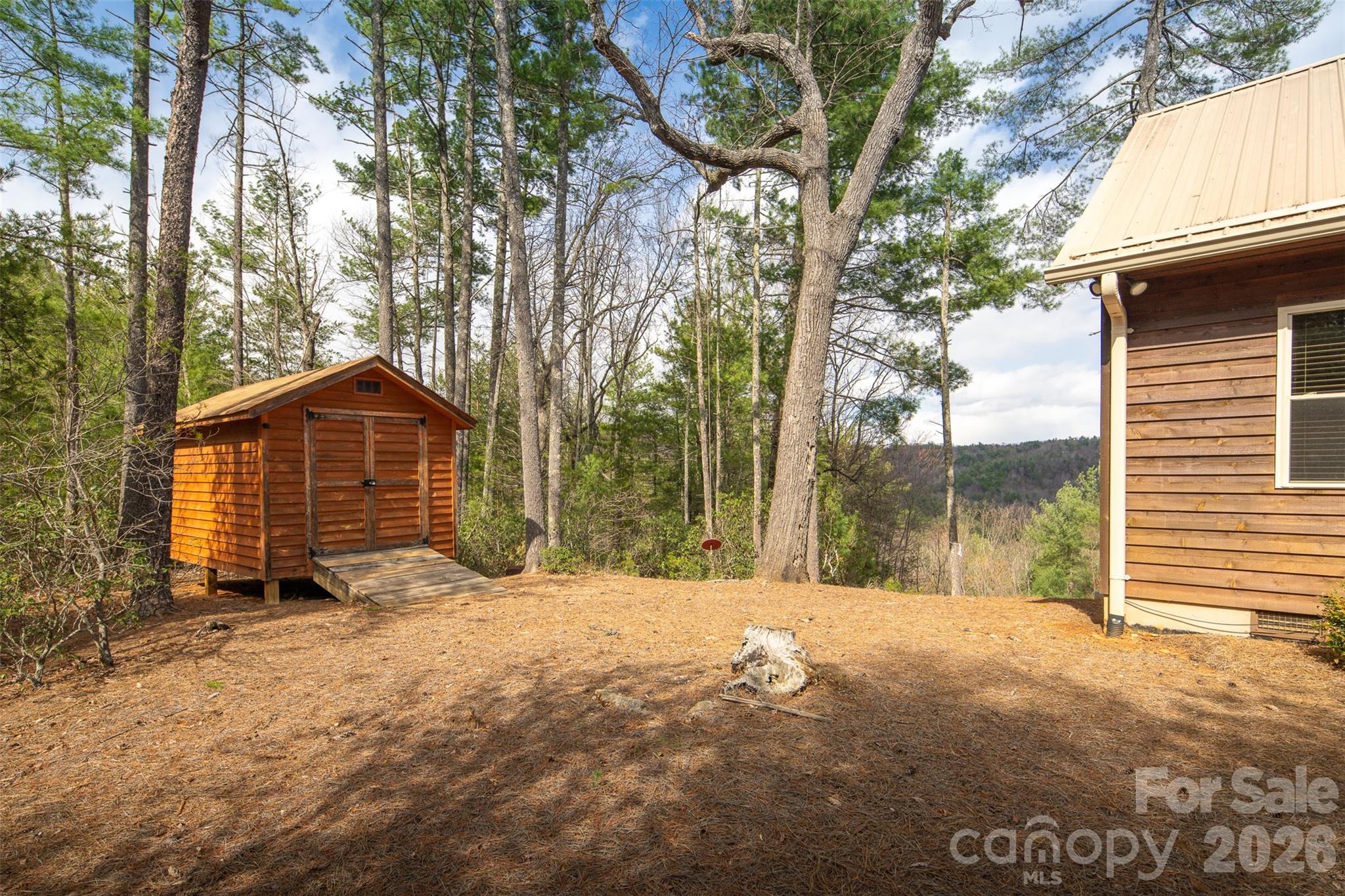 128 Deer Antler Drive — Purlear