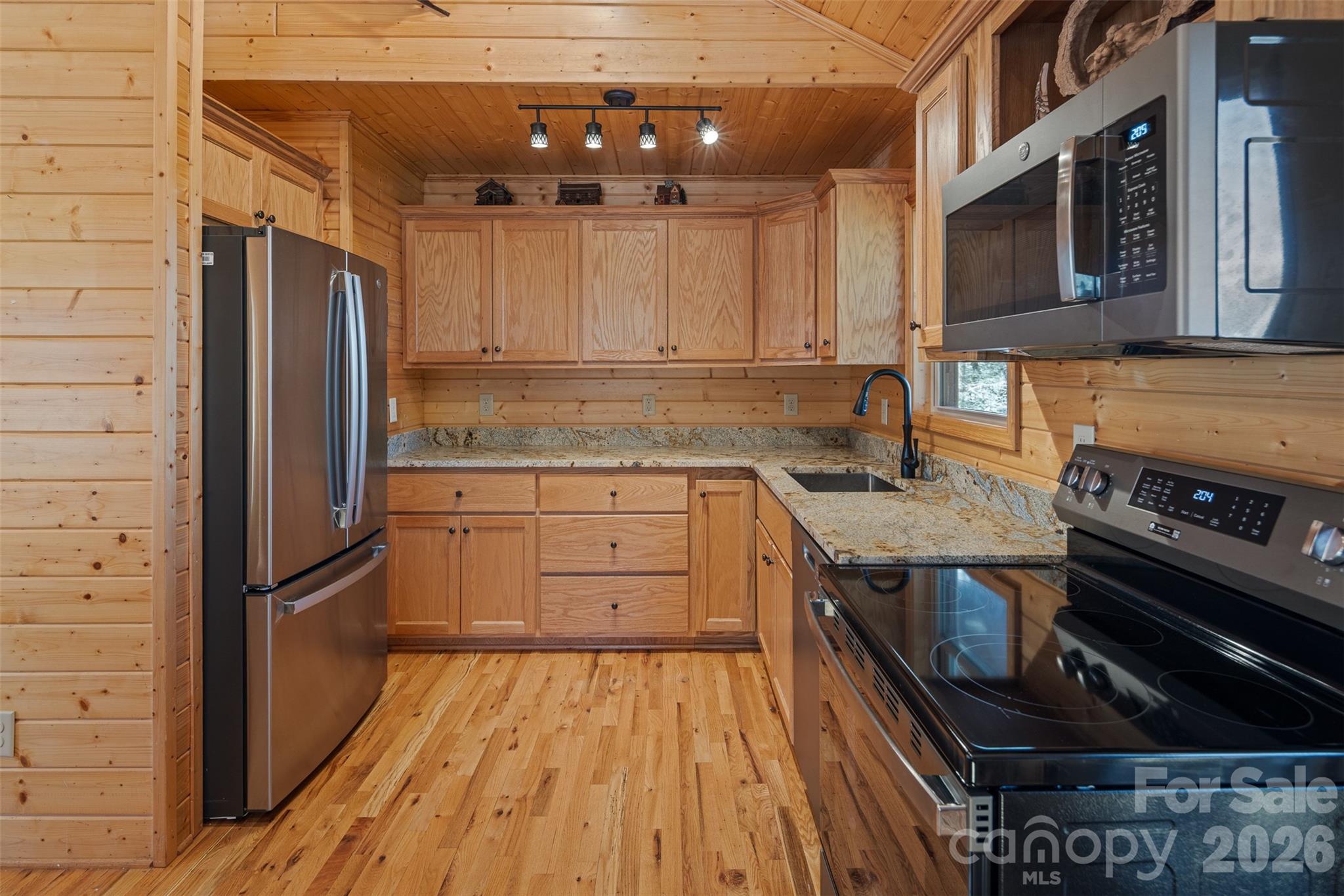 128 Deer Antler Drive — Purlear