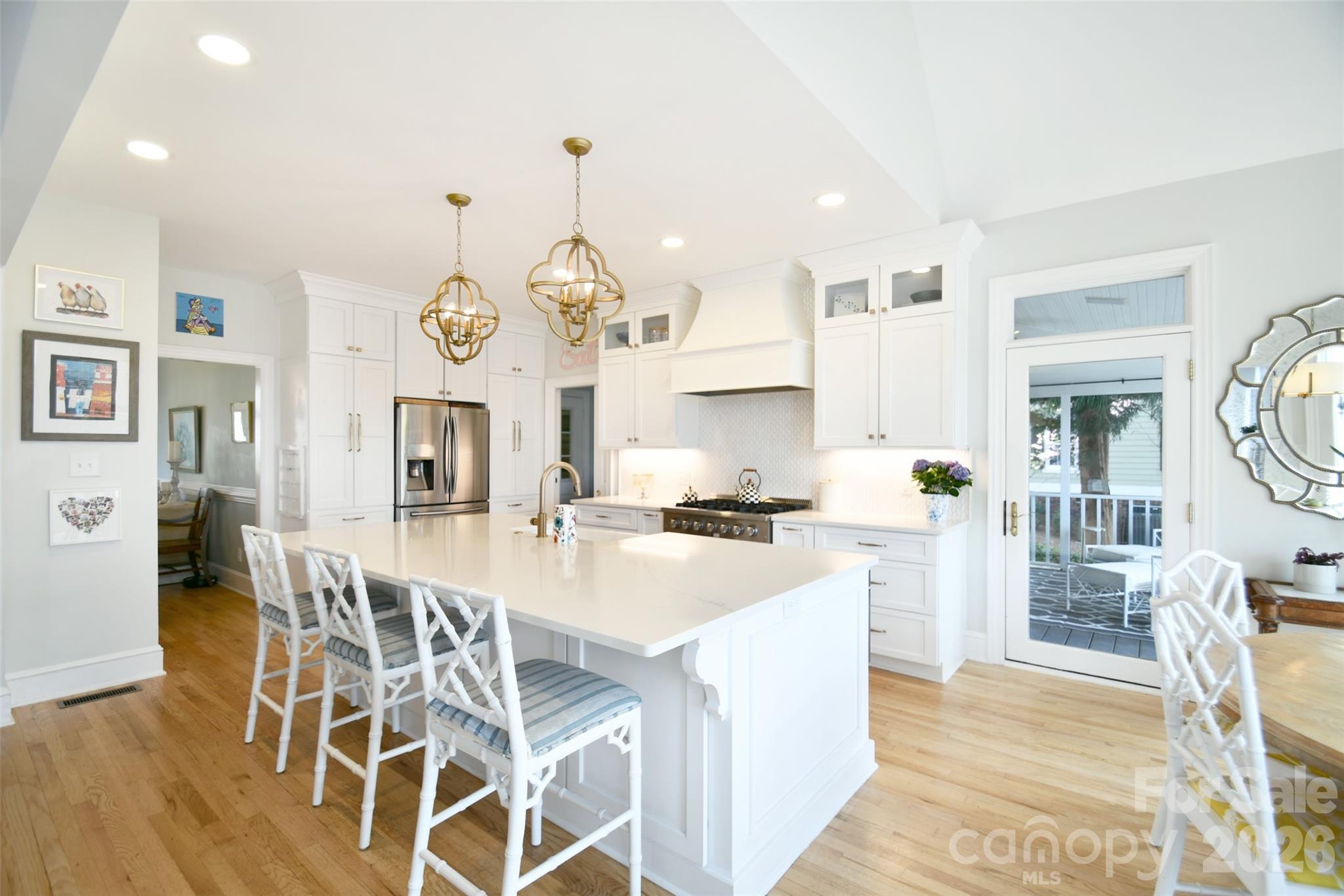 1320 Hudson Place — Davidson