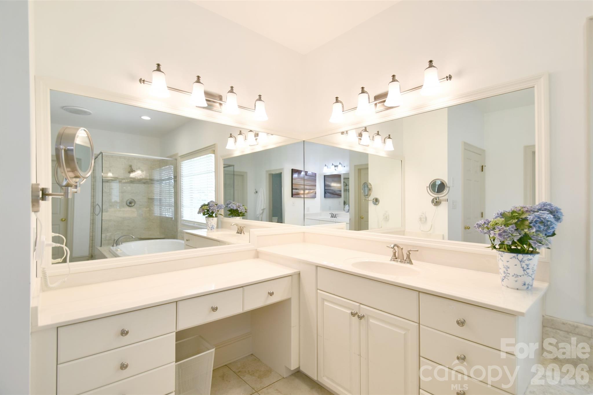1320 Hudson Place — Davidson