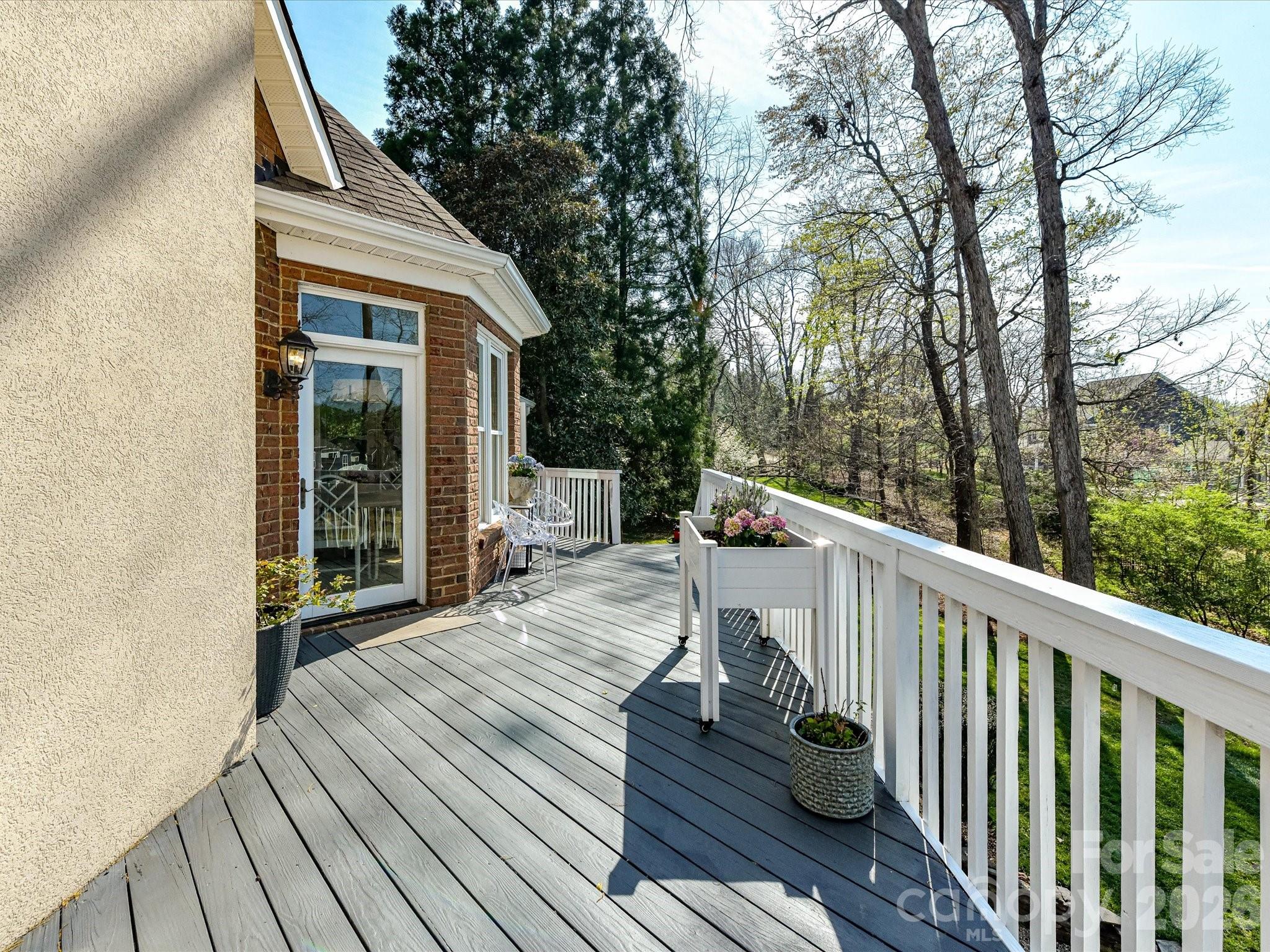 1320 Hudson Place — Davidson